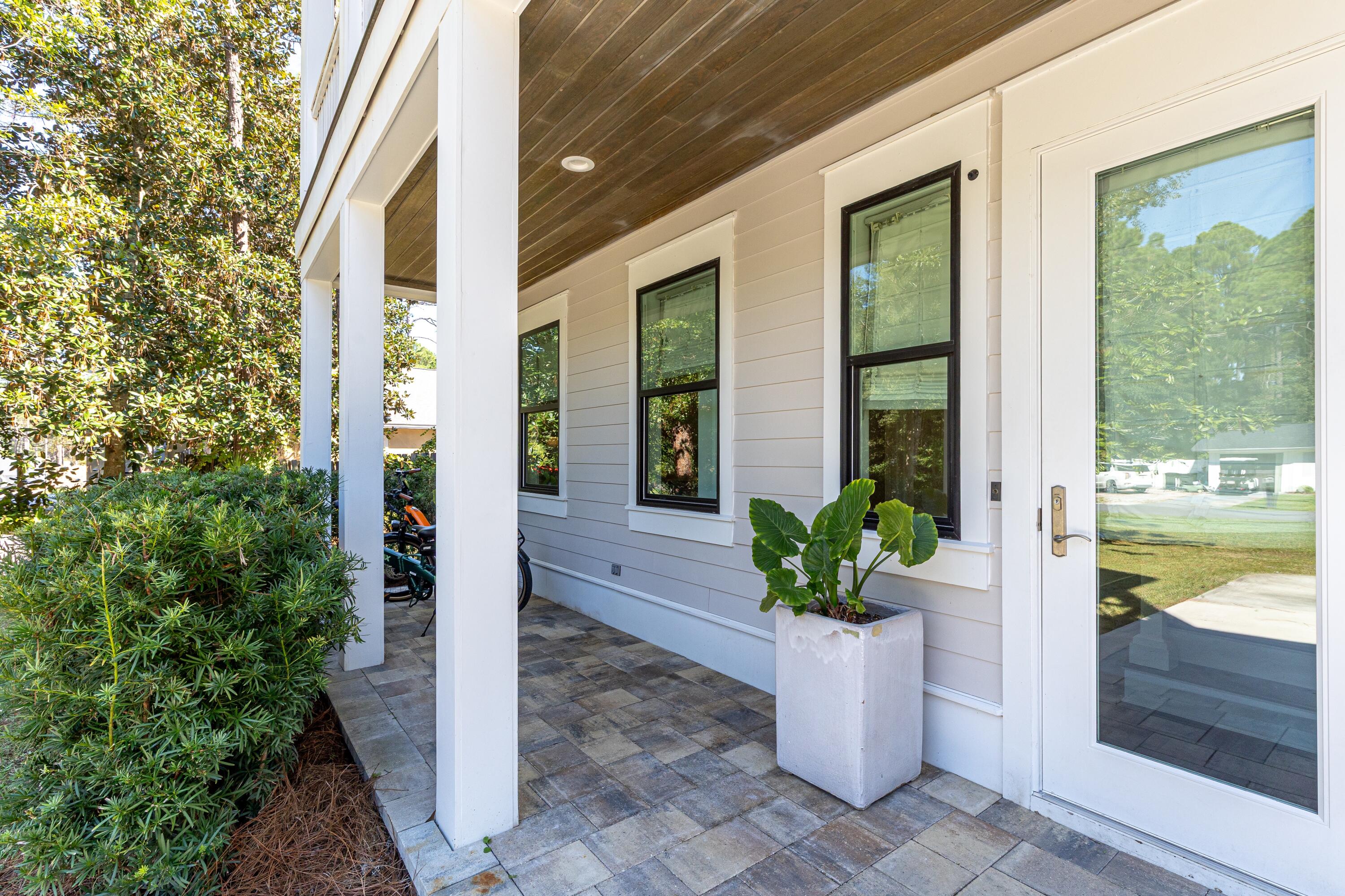 SANTA ROSA PINES - Residential