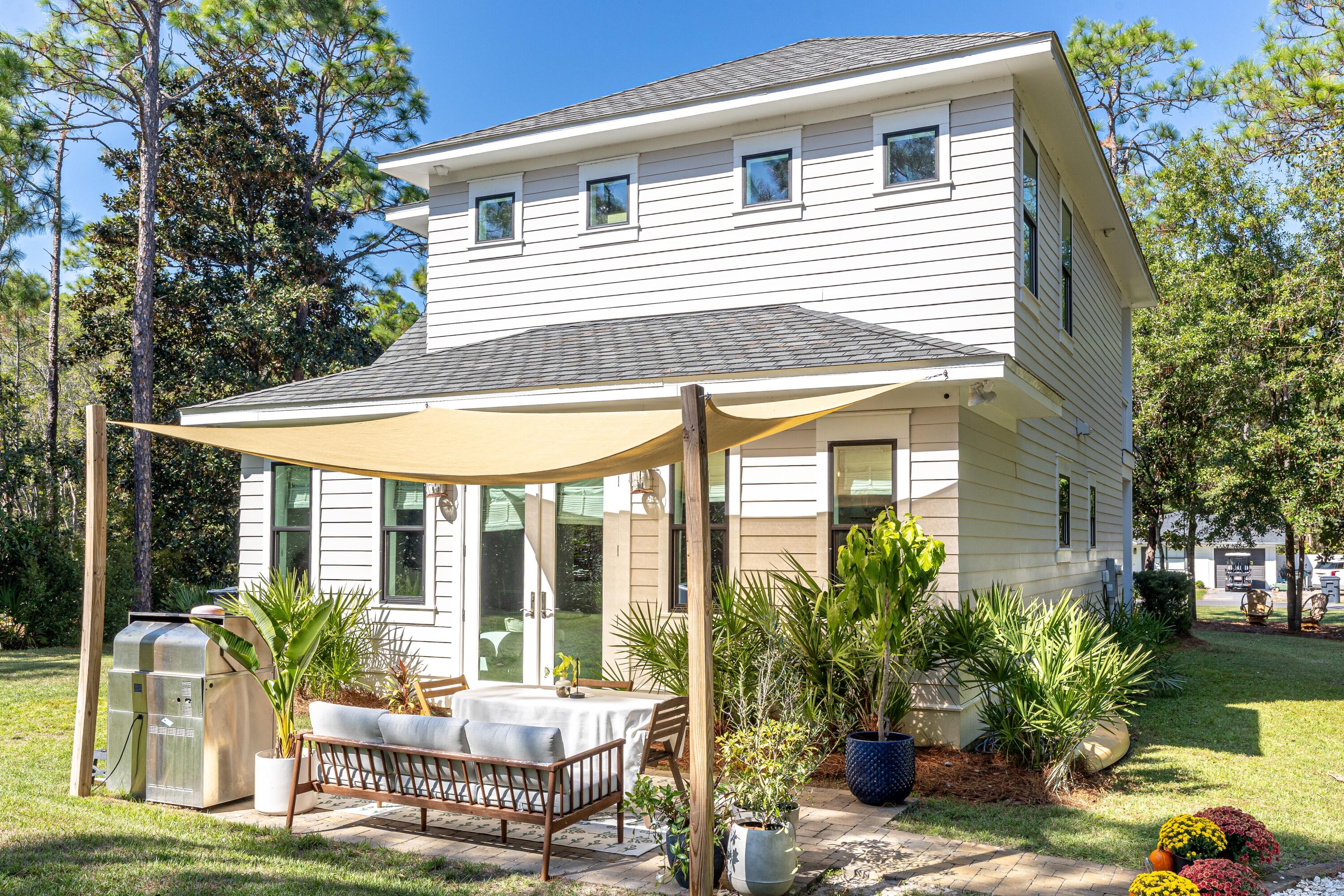 SANTA ROSA PINES - Residential