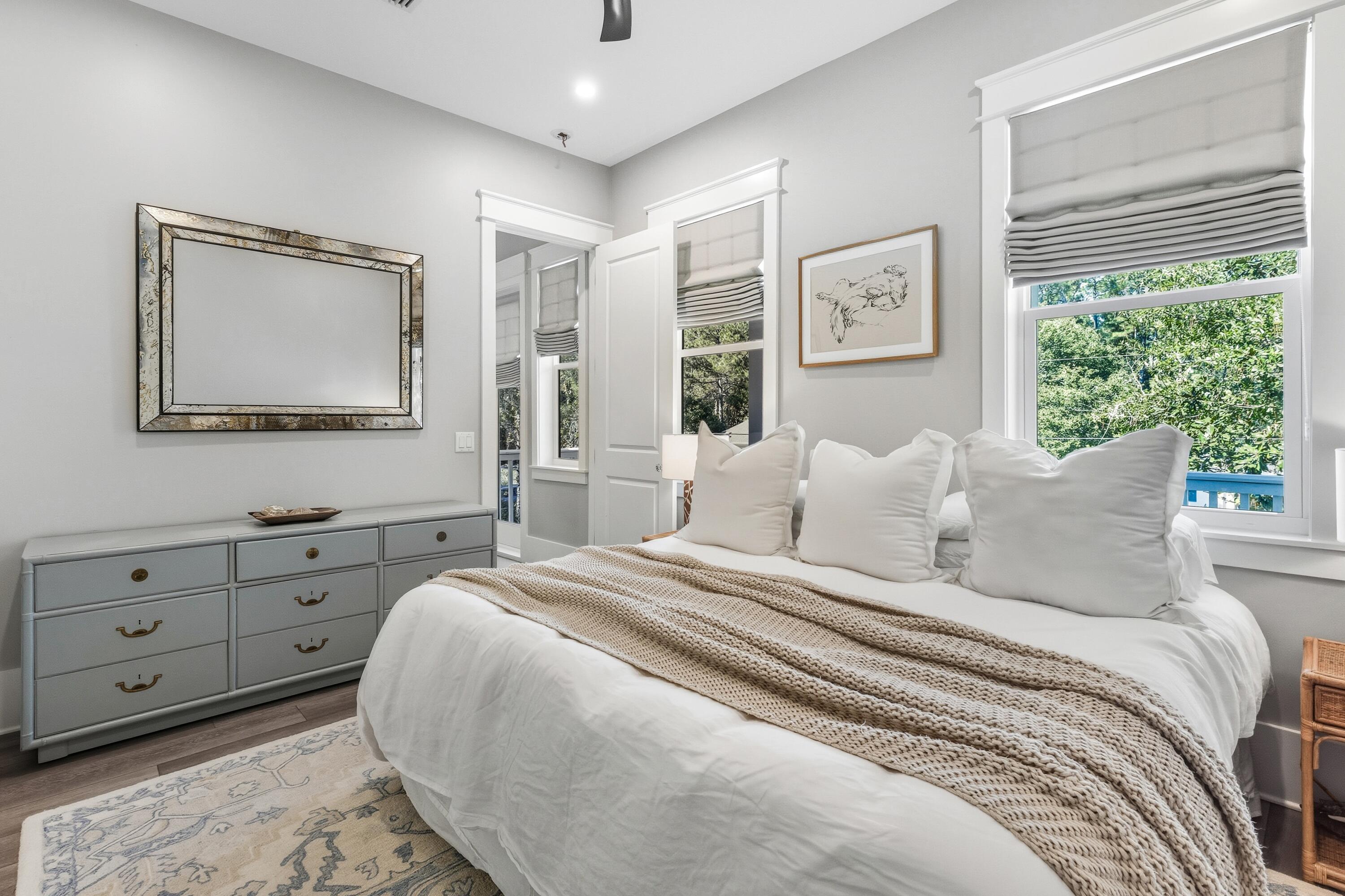 SANTA ROSA PINES - Residential