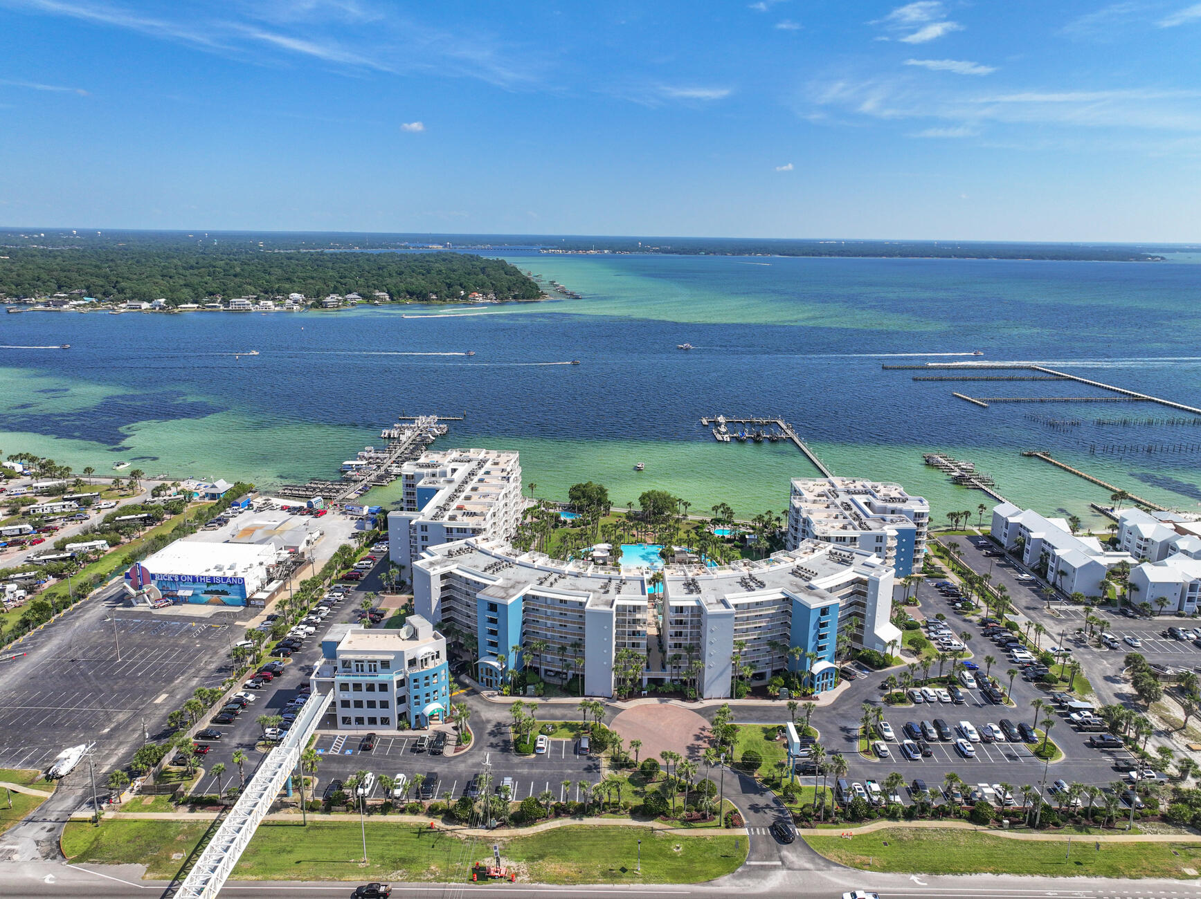 DESTIN WEST BEACH & BAY RESORT-GULFSIDE - Residential