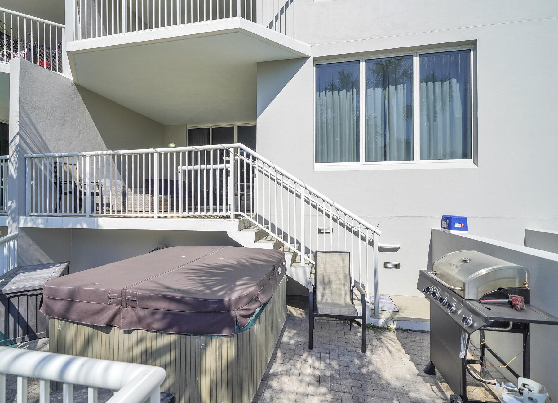 DESTIN WEST BEACH & BAY RESORT-GULFSIDE - Residential