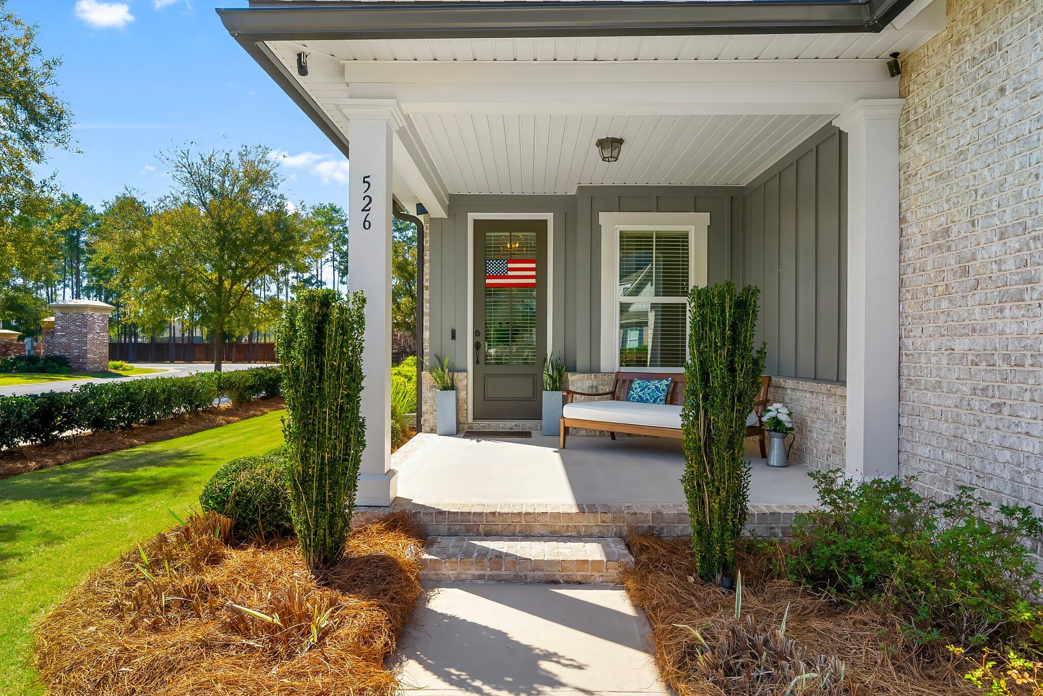 HAMMOCK BAY - Residential