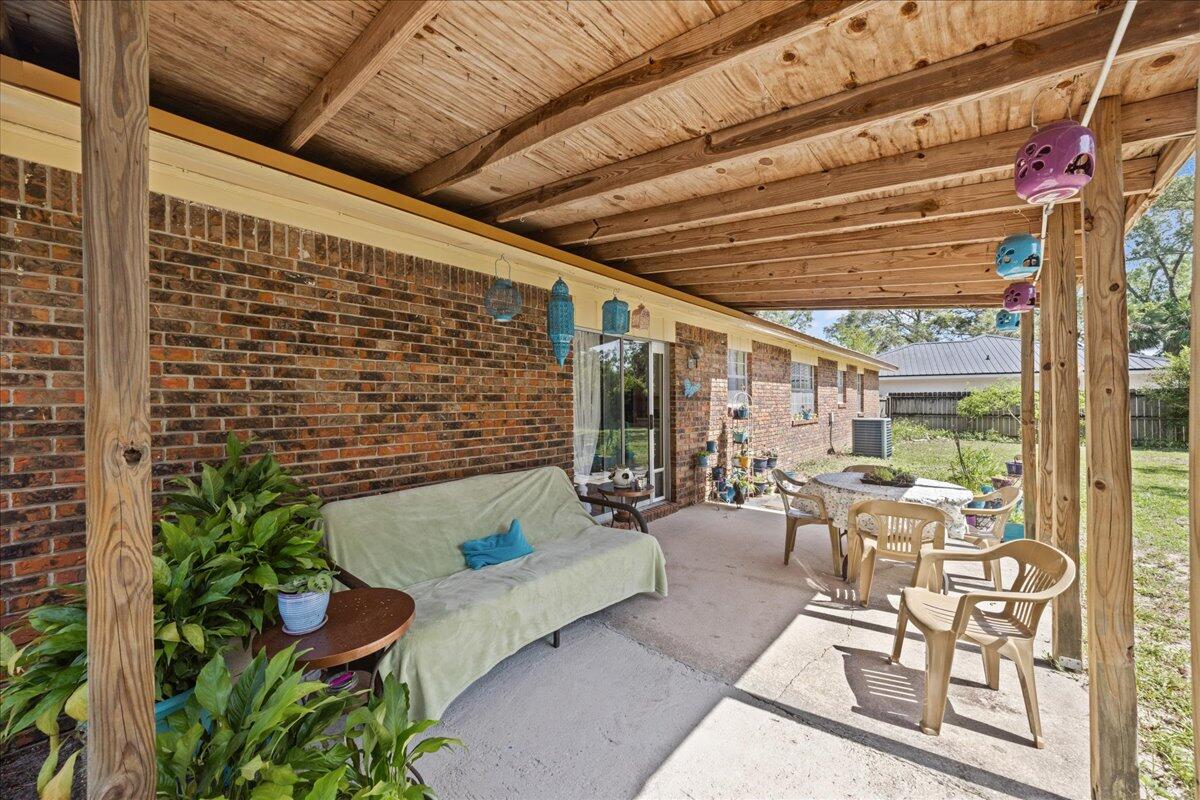 SHERWOOD FOREST - Residential
