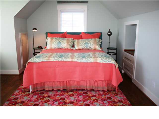 SEAGROVE 1ST ADDN - Residential