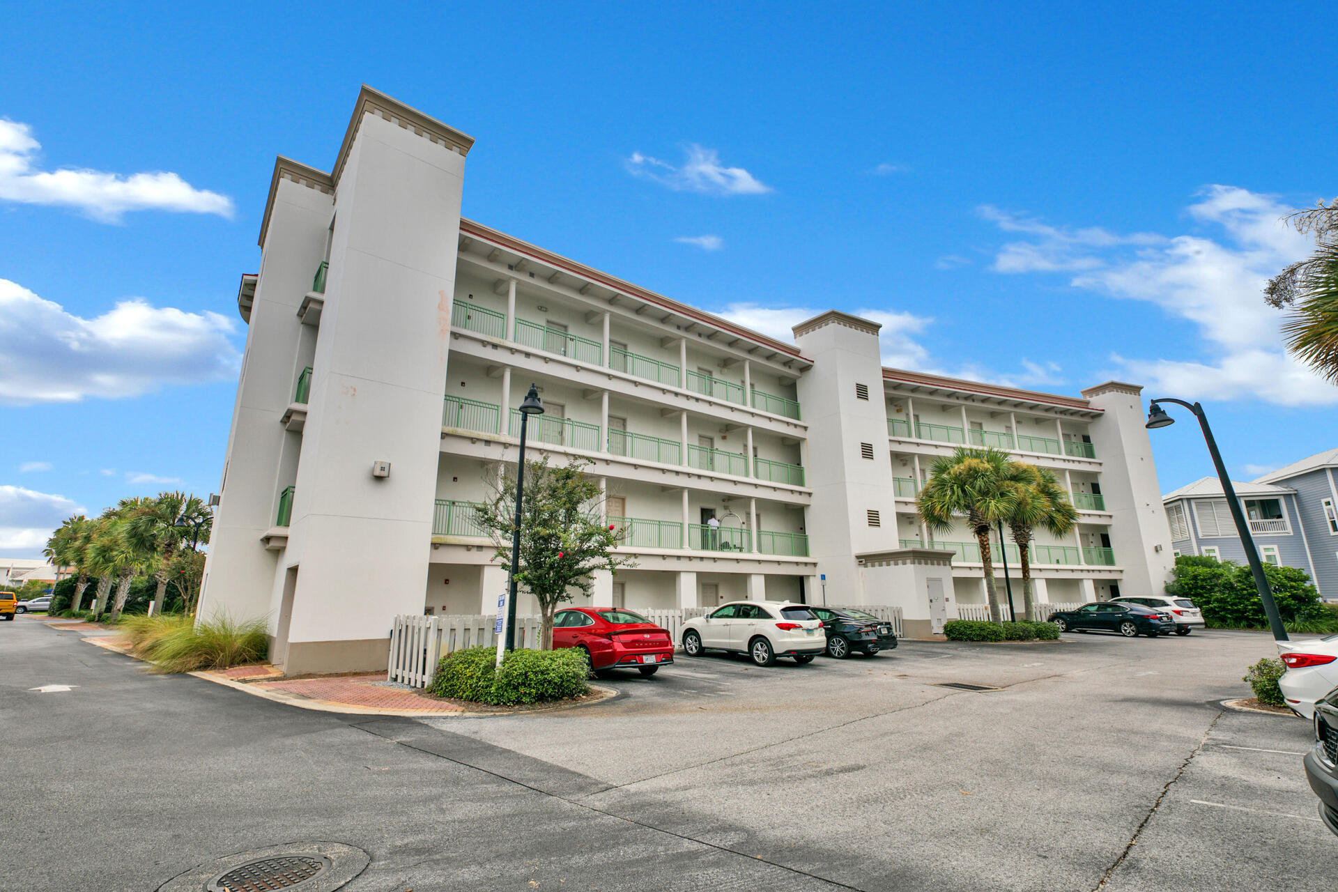 INN AT SEACREST BEACH (THE) - Residential