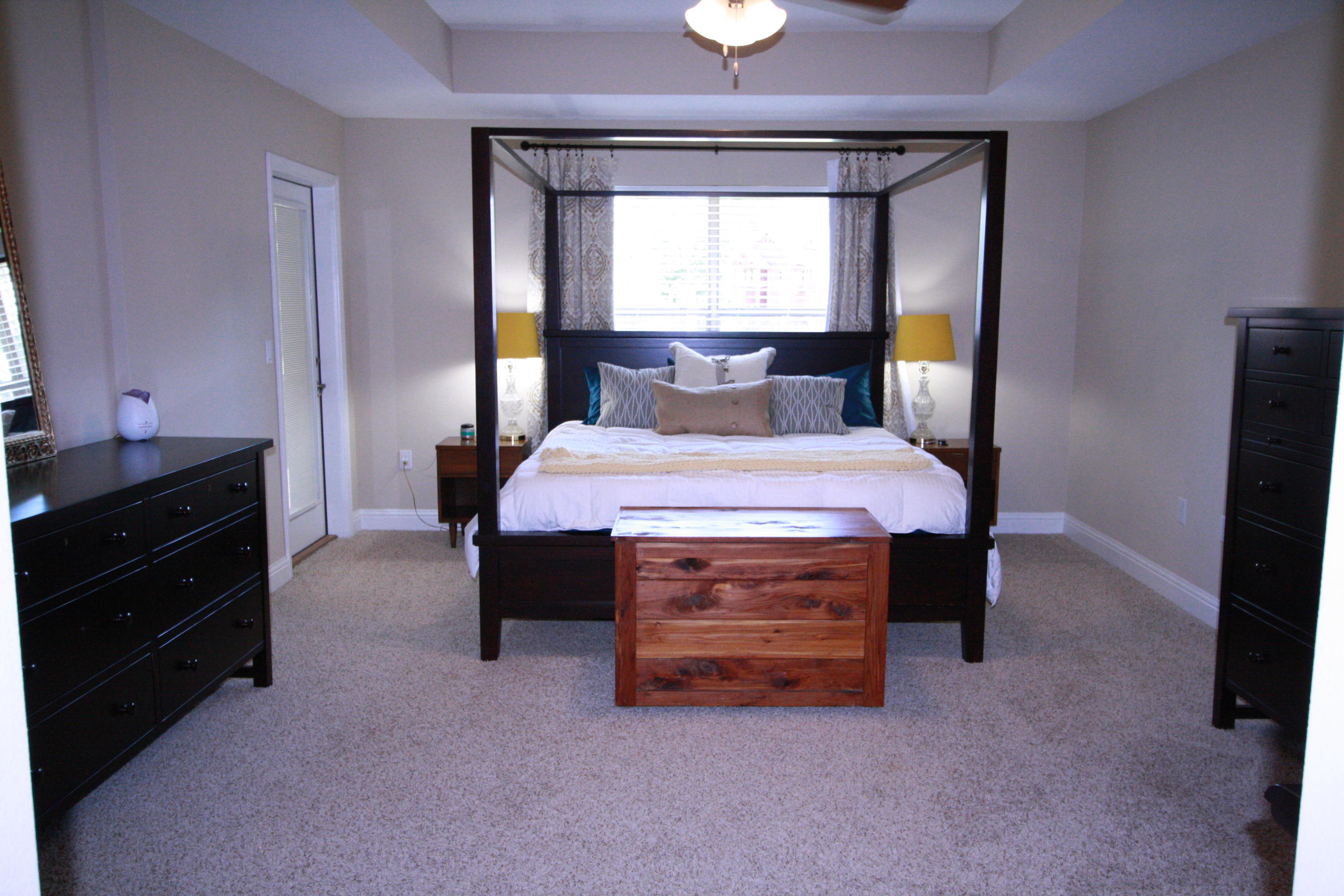 Holley by the sea east entrance - Residential