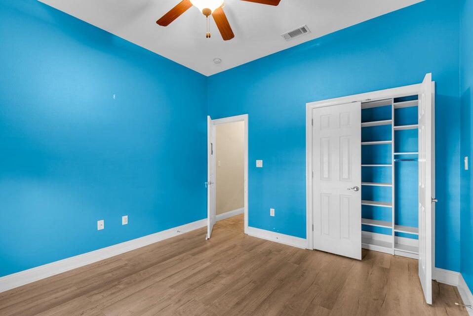 FIELD AT THE WOODLANDS - Residential Lease