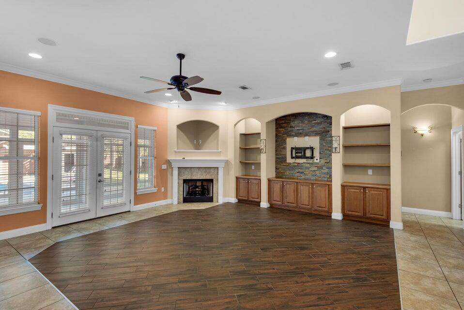 FIELD AT THE WOODLANDS - Residential Lease