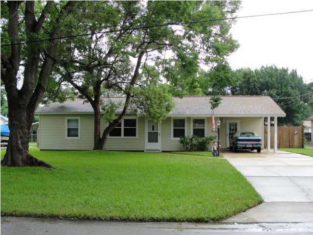 Great starter or rental property. This cute home has so much to offer: remodeled and expanded kitchen in 2007 (with lots of extra cabinets), new roof and A/C in 2007, new driveway in 2004, exterior vinyl siding was added in 2005. For added energy efficiency, double pane windows and new insulation were added just a few years ago. This home also has an interior laundry room, and a 240 sf Florida Room with 2 ceiling fans. The big back yard is complete with wood privacy fence, a brick BBQ grill and a large storage shed (over 200sf). Come take a look!