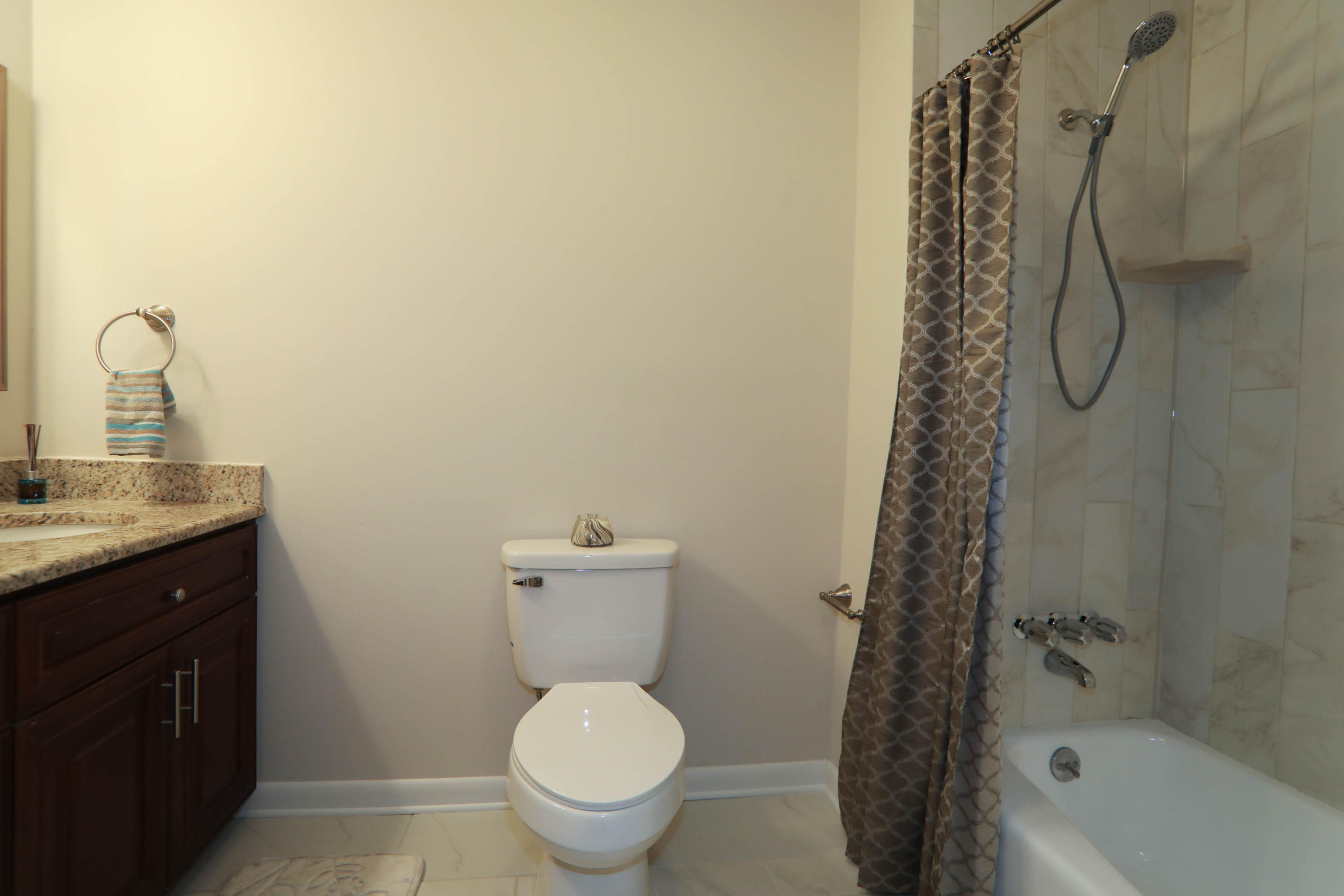 CHELSEA WOODS - Residential