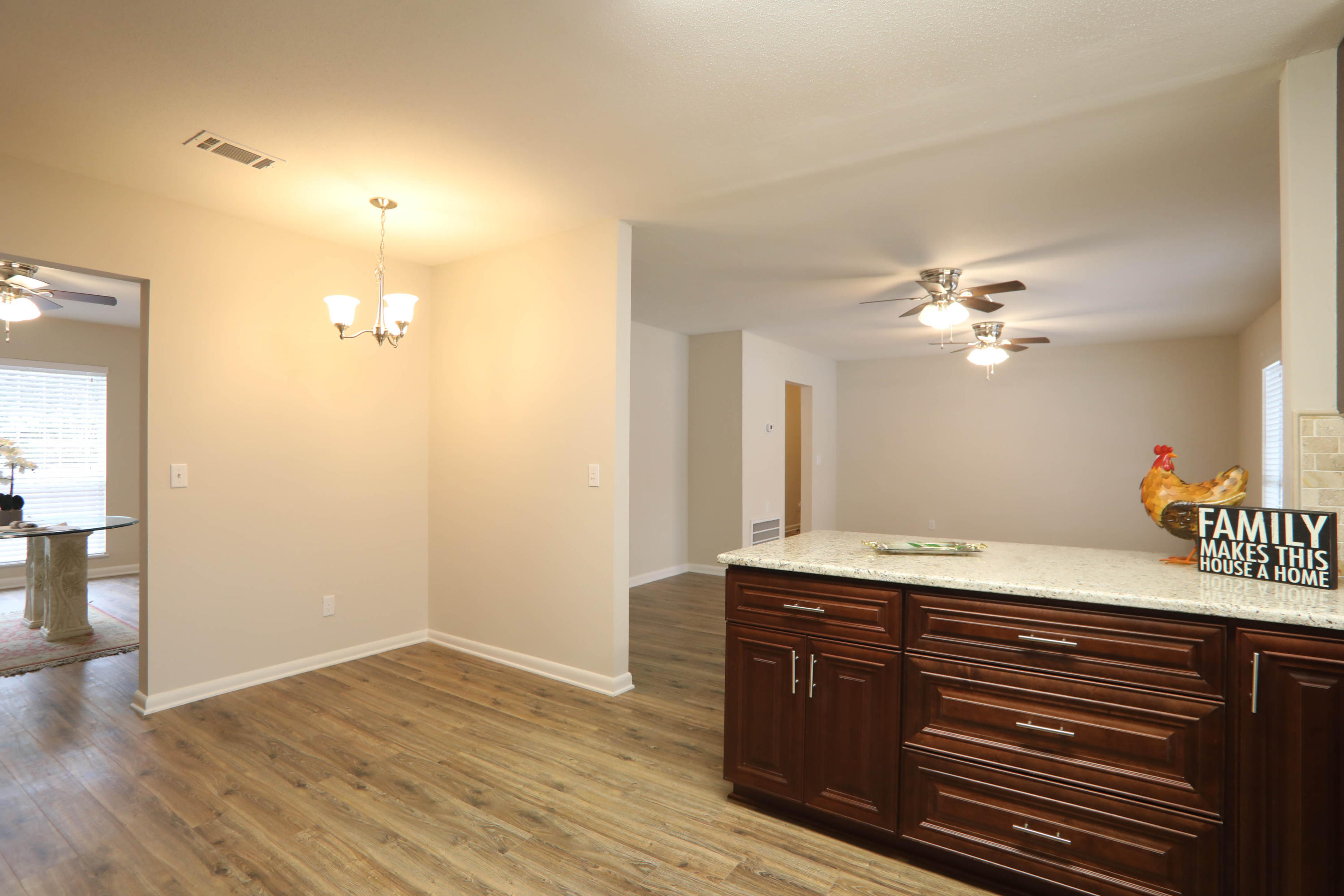 CHELSEA WOODS - Residential