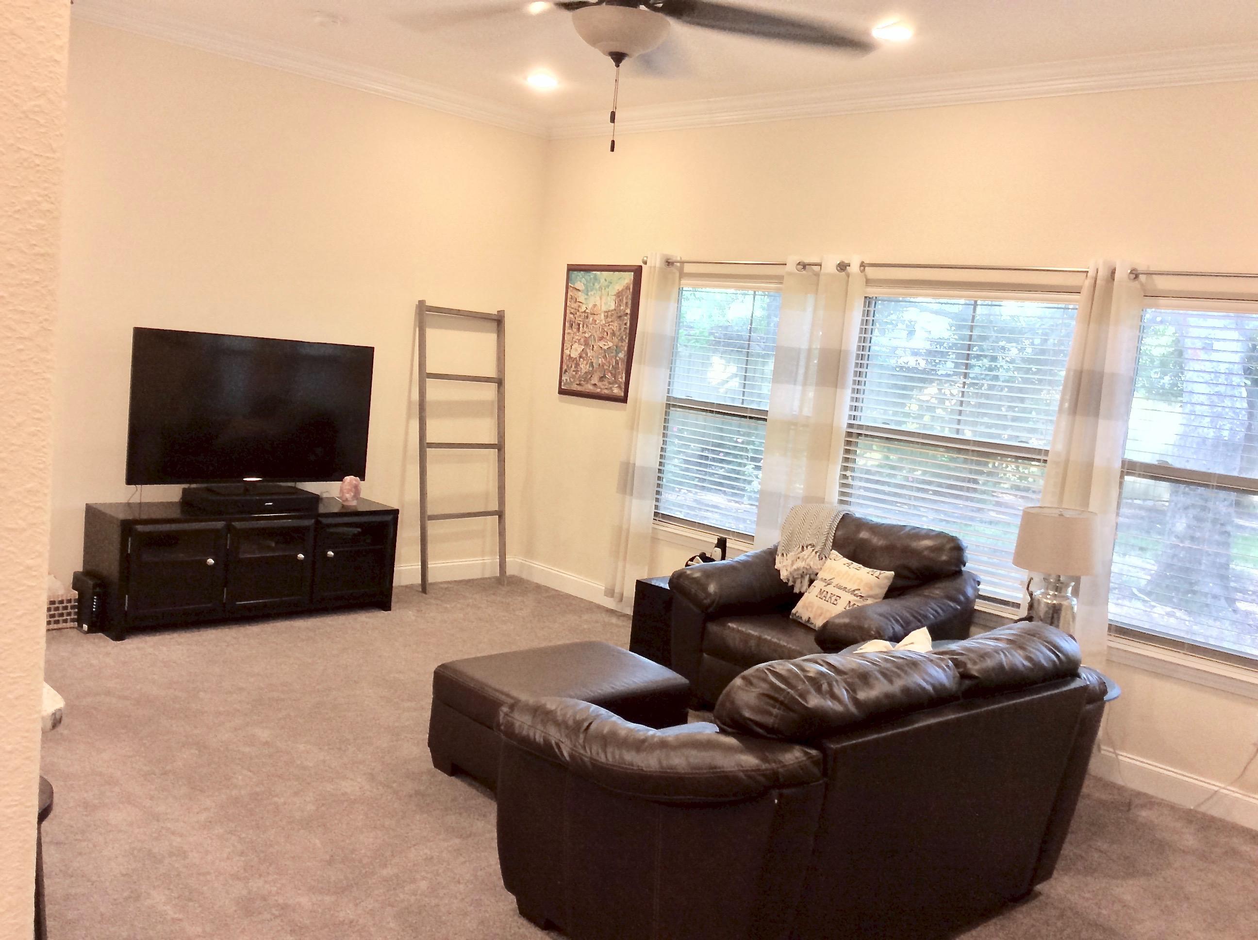 RE-S/D PART ELLIOTT PT LOT 9 BLK E - Residential