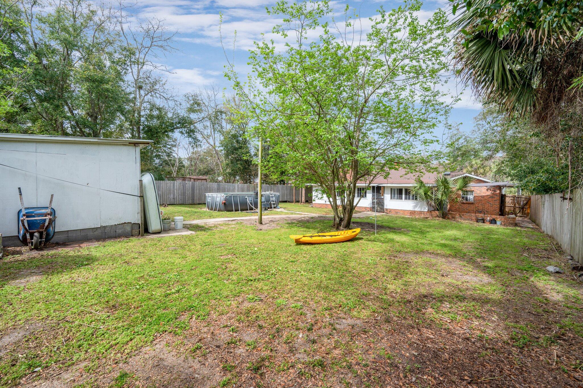 BAYOU GROVE - Residential