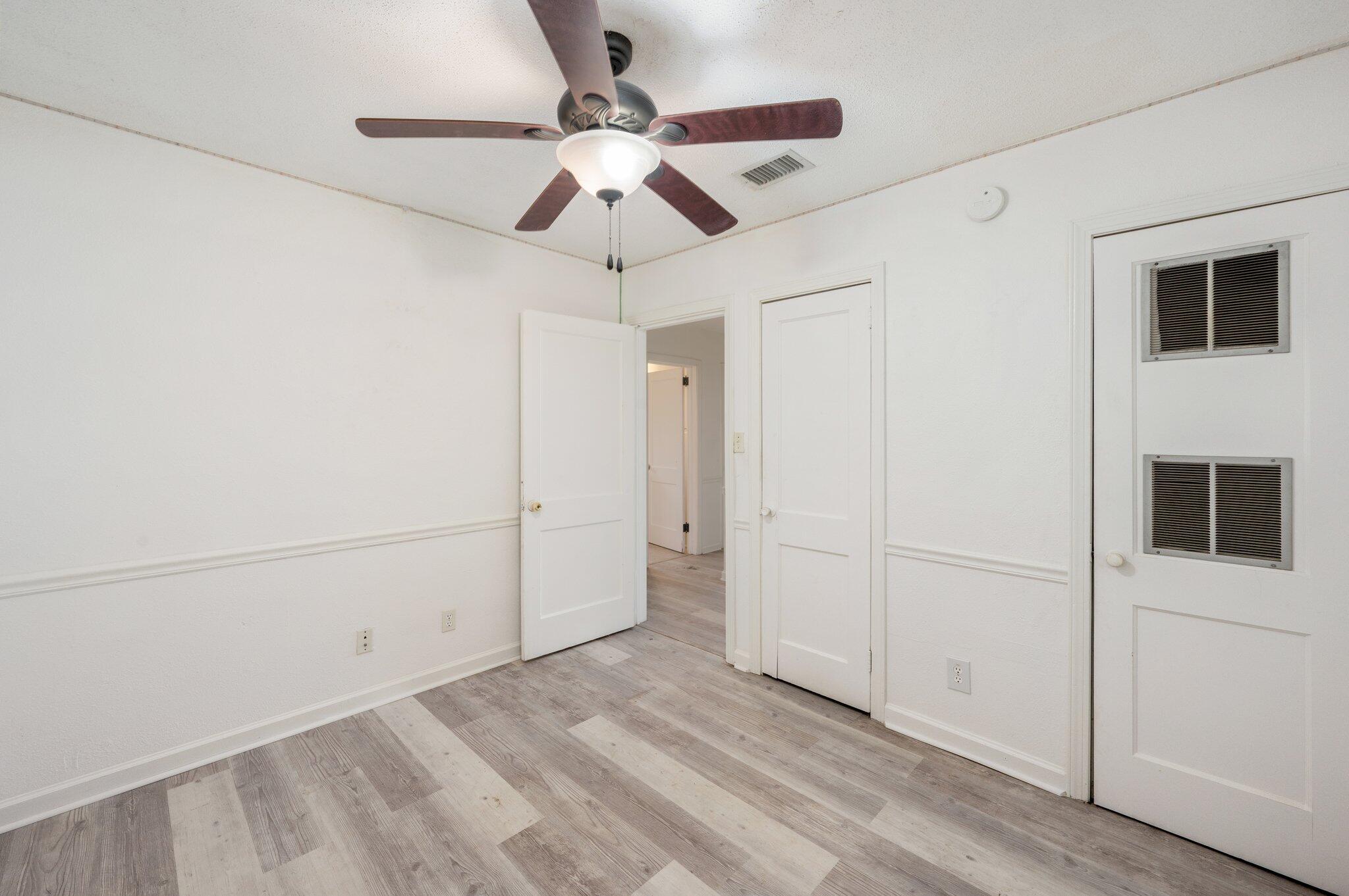 BAYOU GROVE - Residential