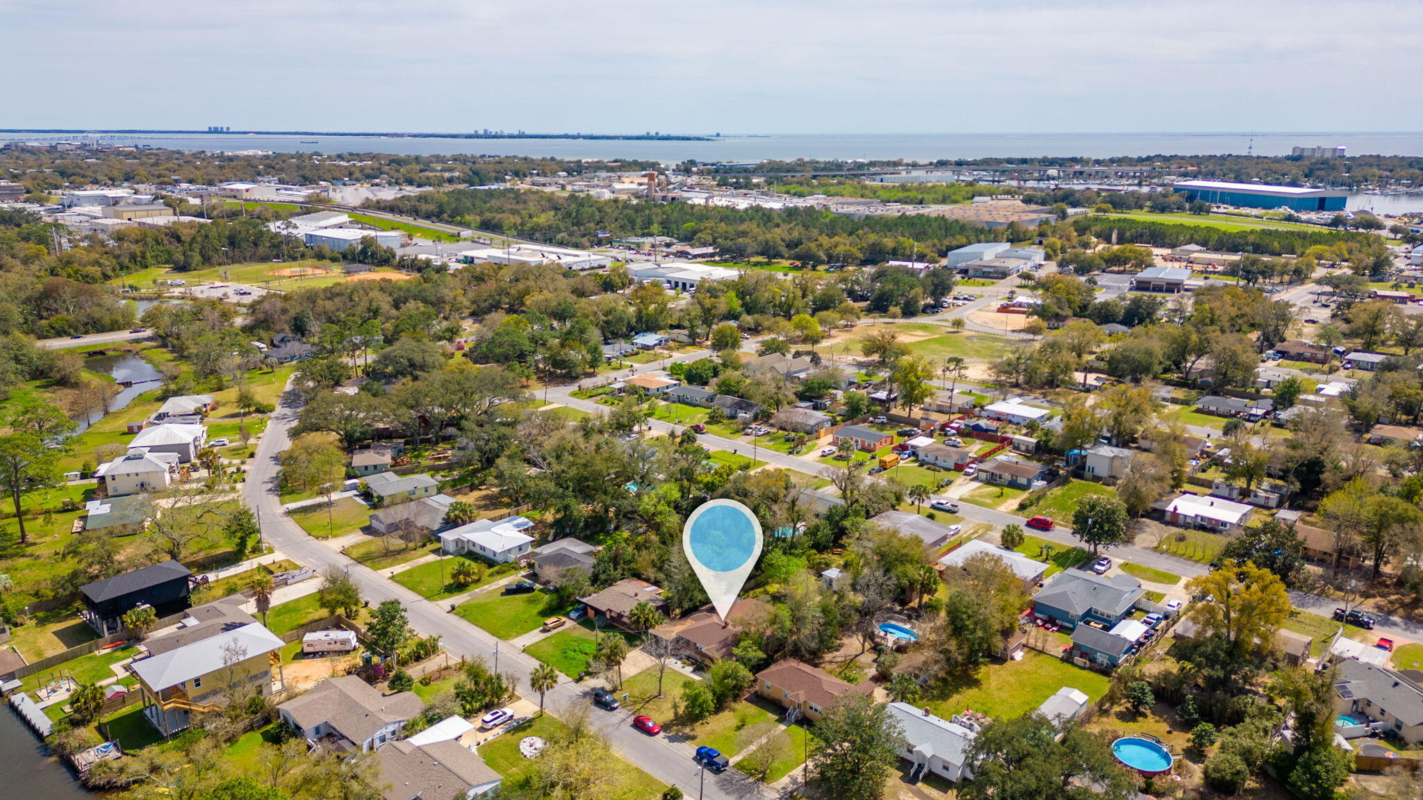 BAYOU GROVE - Residential