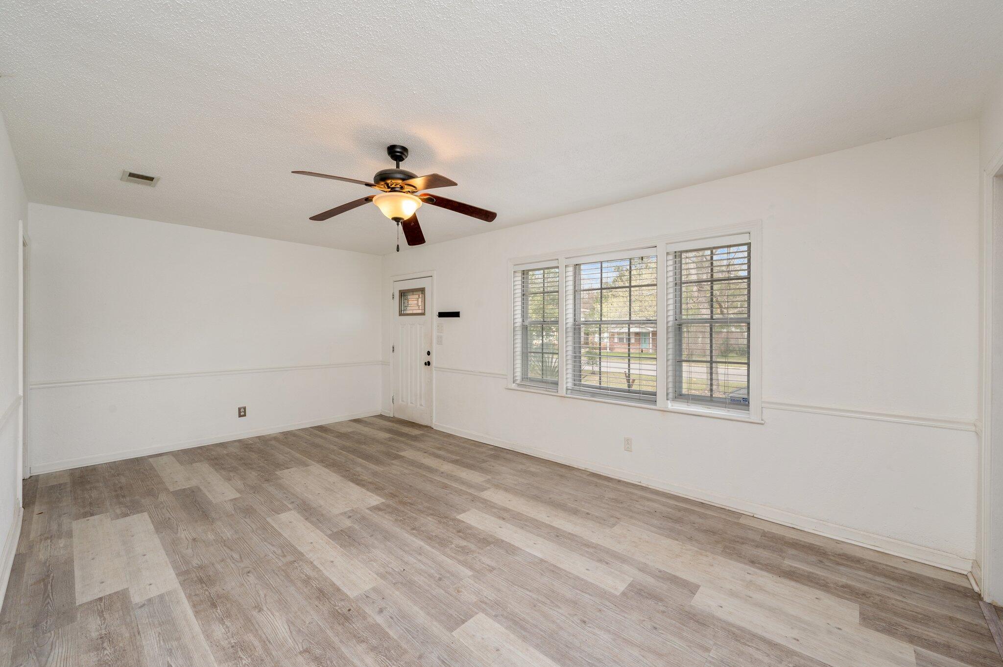 BAYOU GROVE - Residential