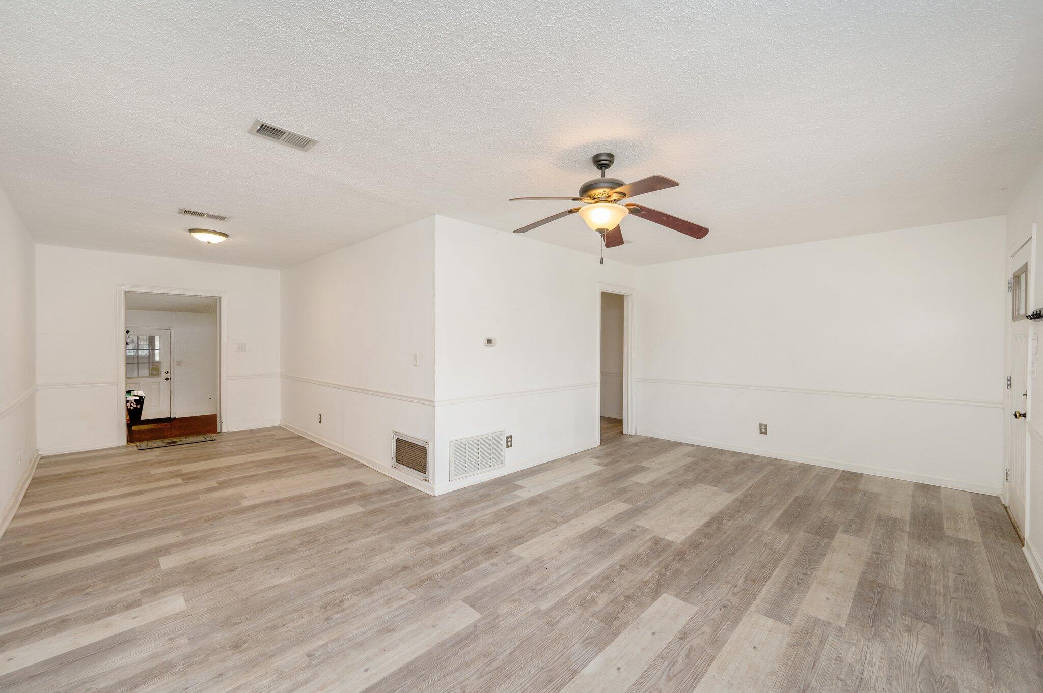 BAYOU GROVE - Residential