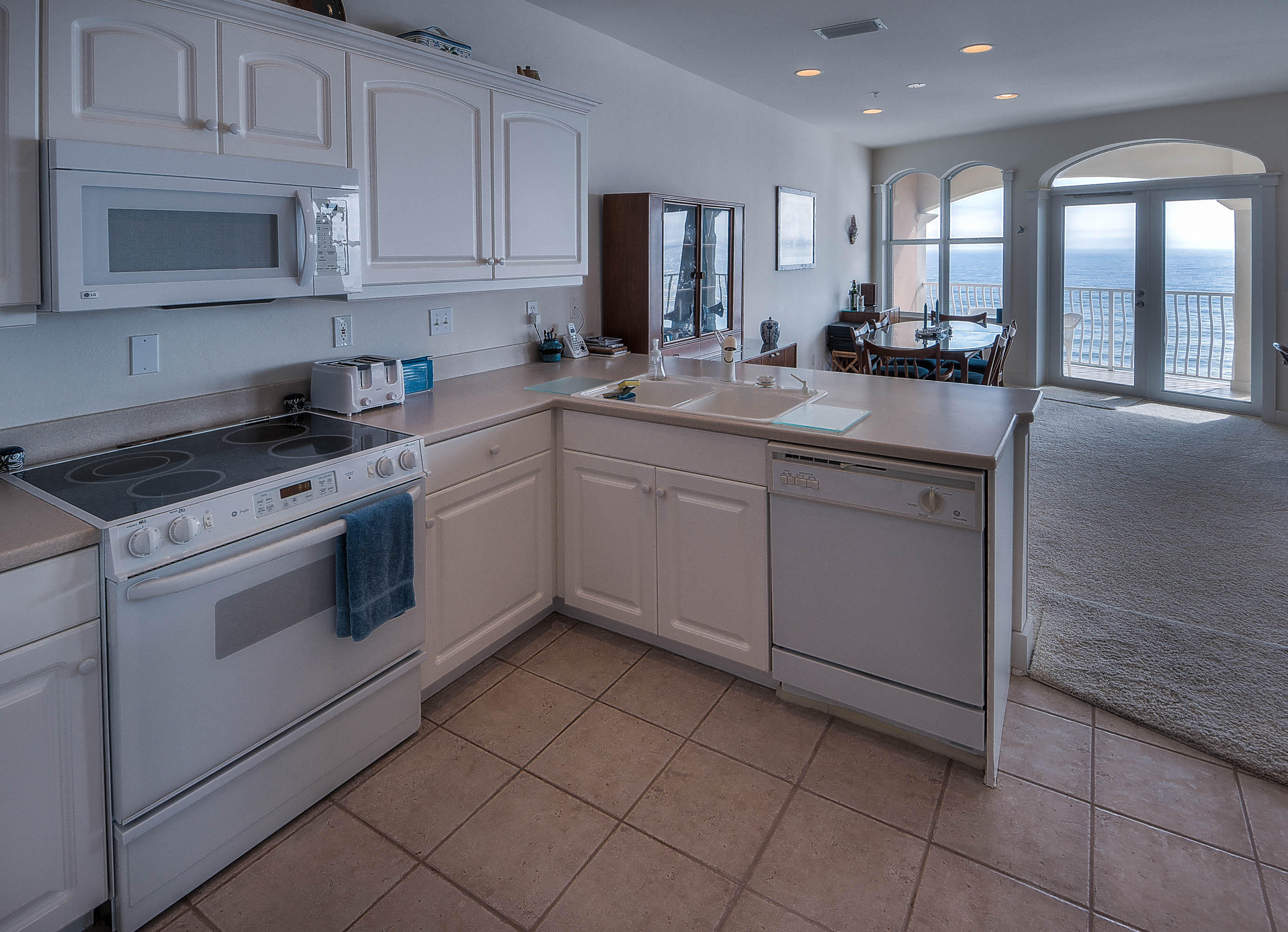 MONTEREY CONDO - Residential