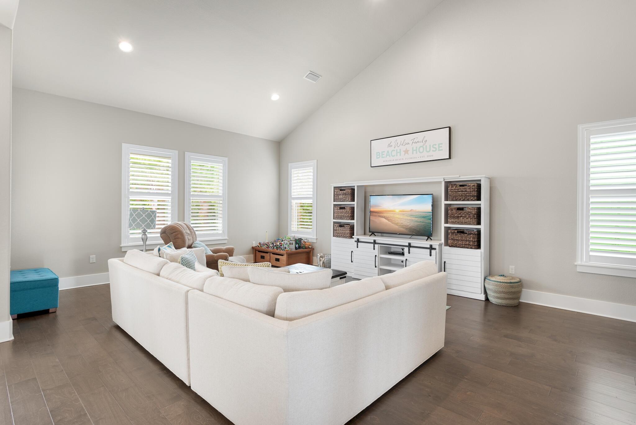 Frangista Beach 3rd Addition - Residential