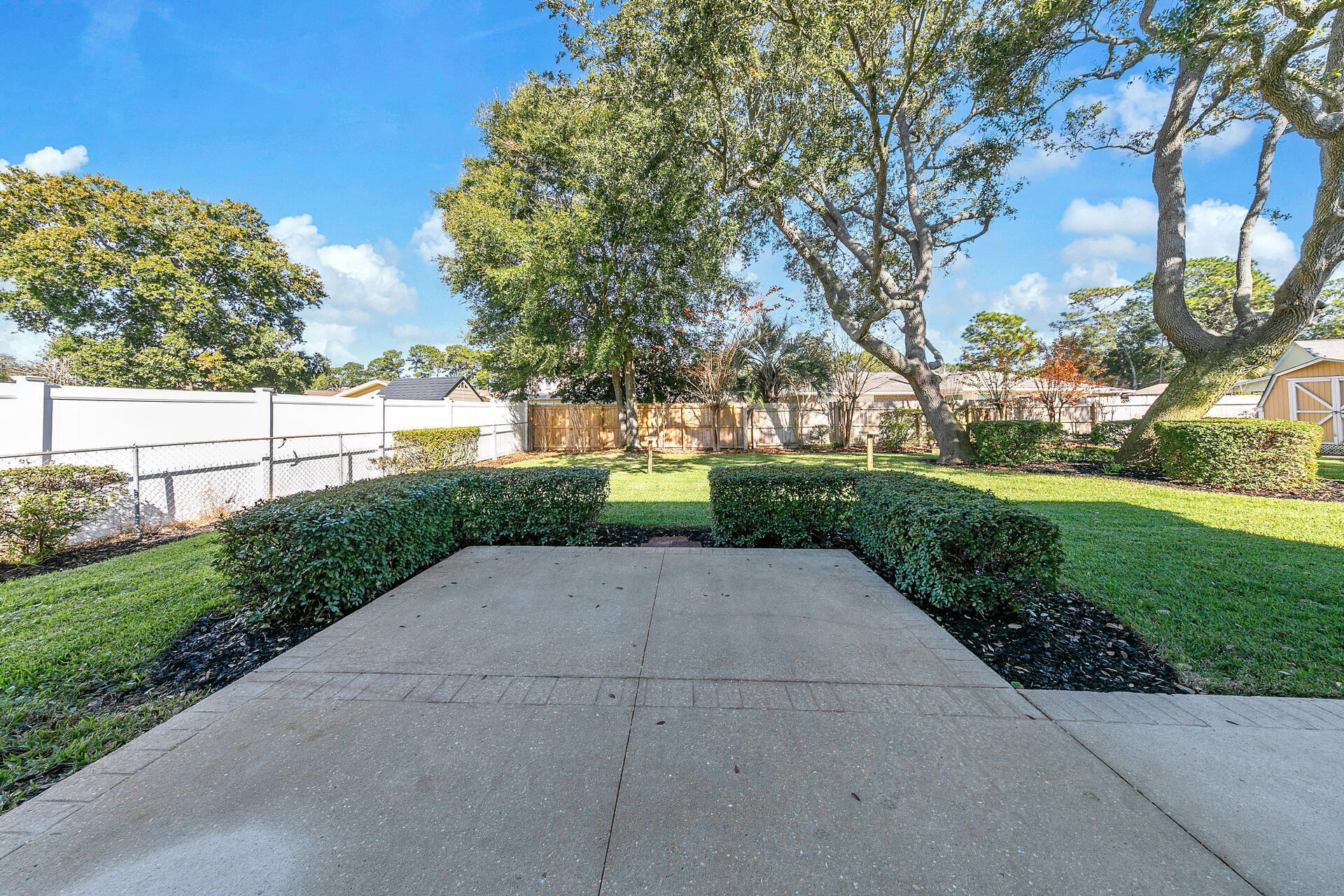 LAKE LORRAINE ESTATES 3 - Residential