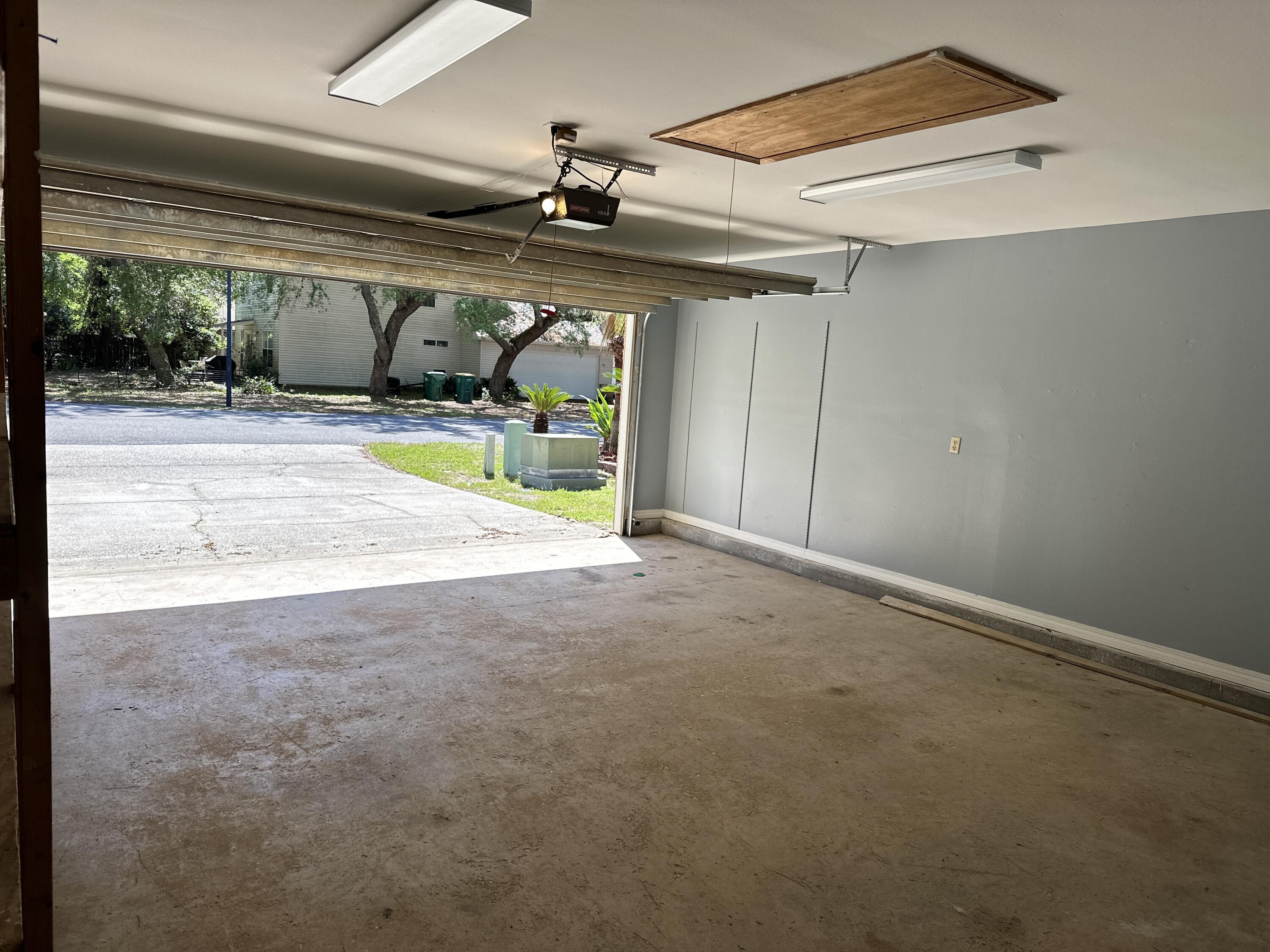 INDIGO VILLAGE - Residential Lease