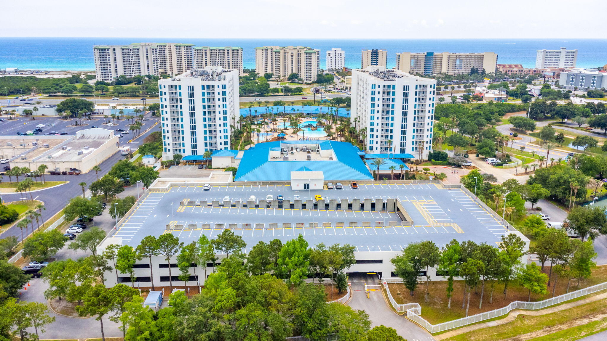 THE PALMS OF DESTIN - Residential