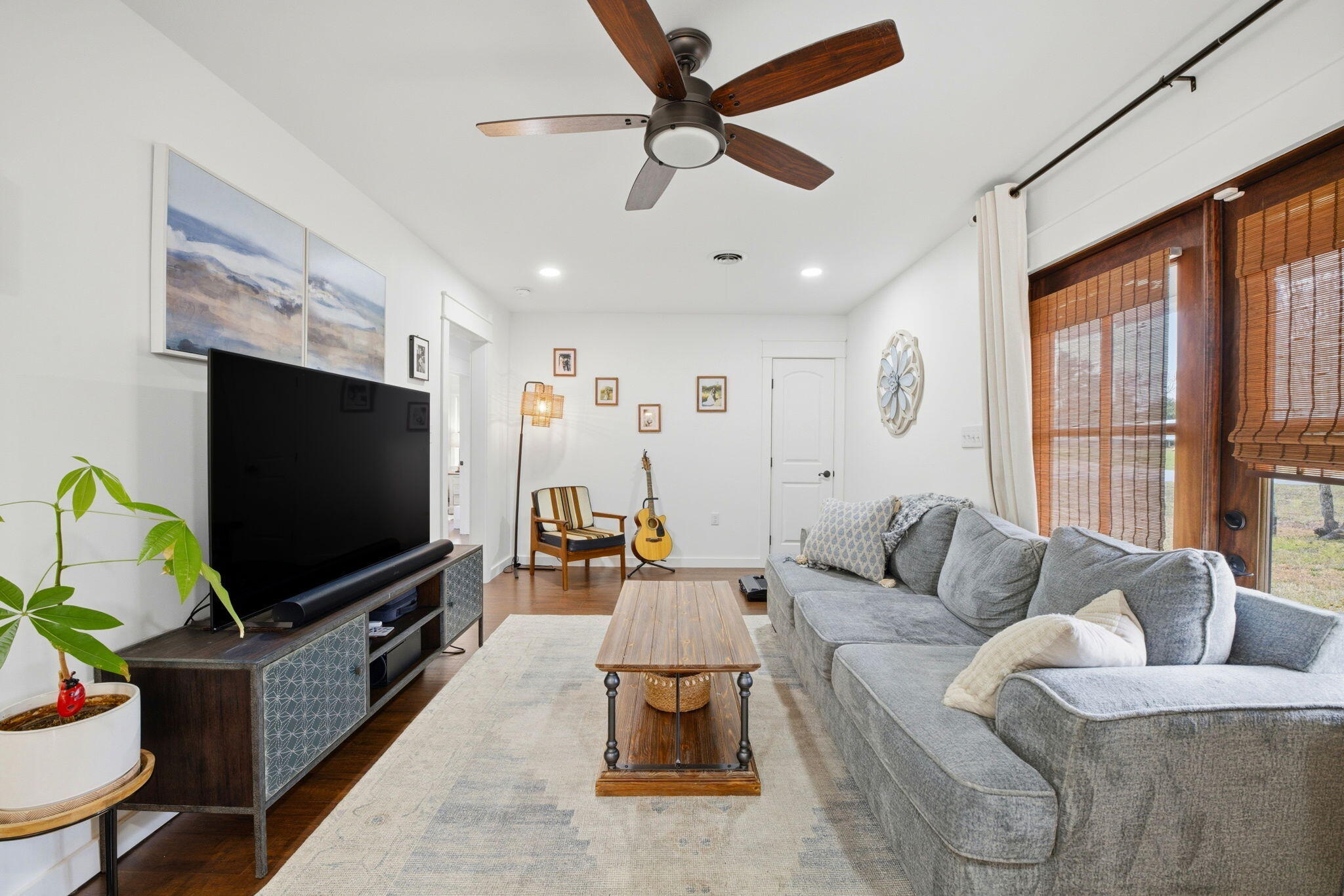 BAYOU WOODS - Residential