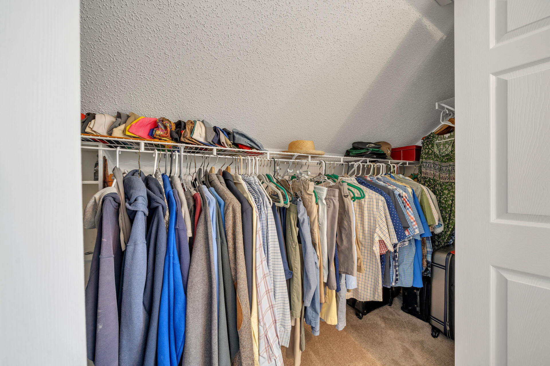 MAGNOLIA - Residential