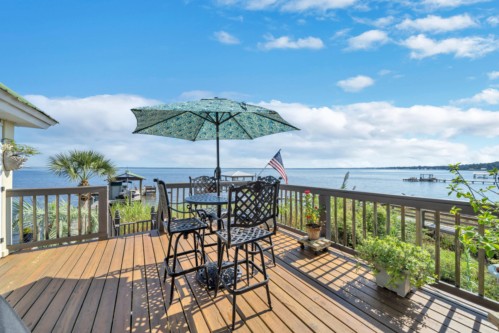 MAGNOLIA - Residential