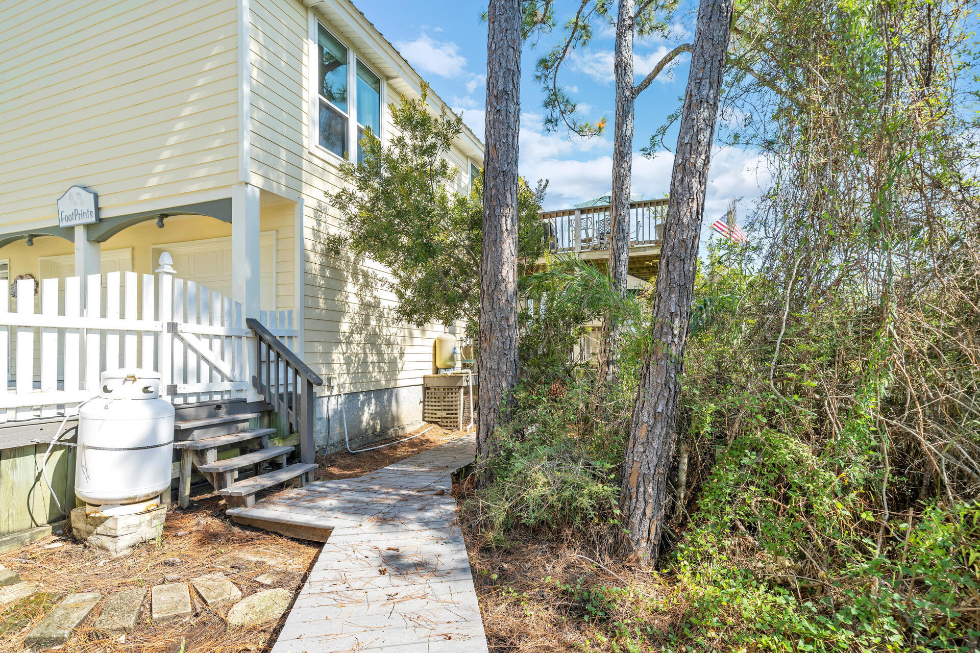 MAGNOLIA - Residential