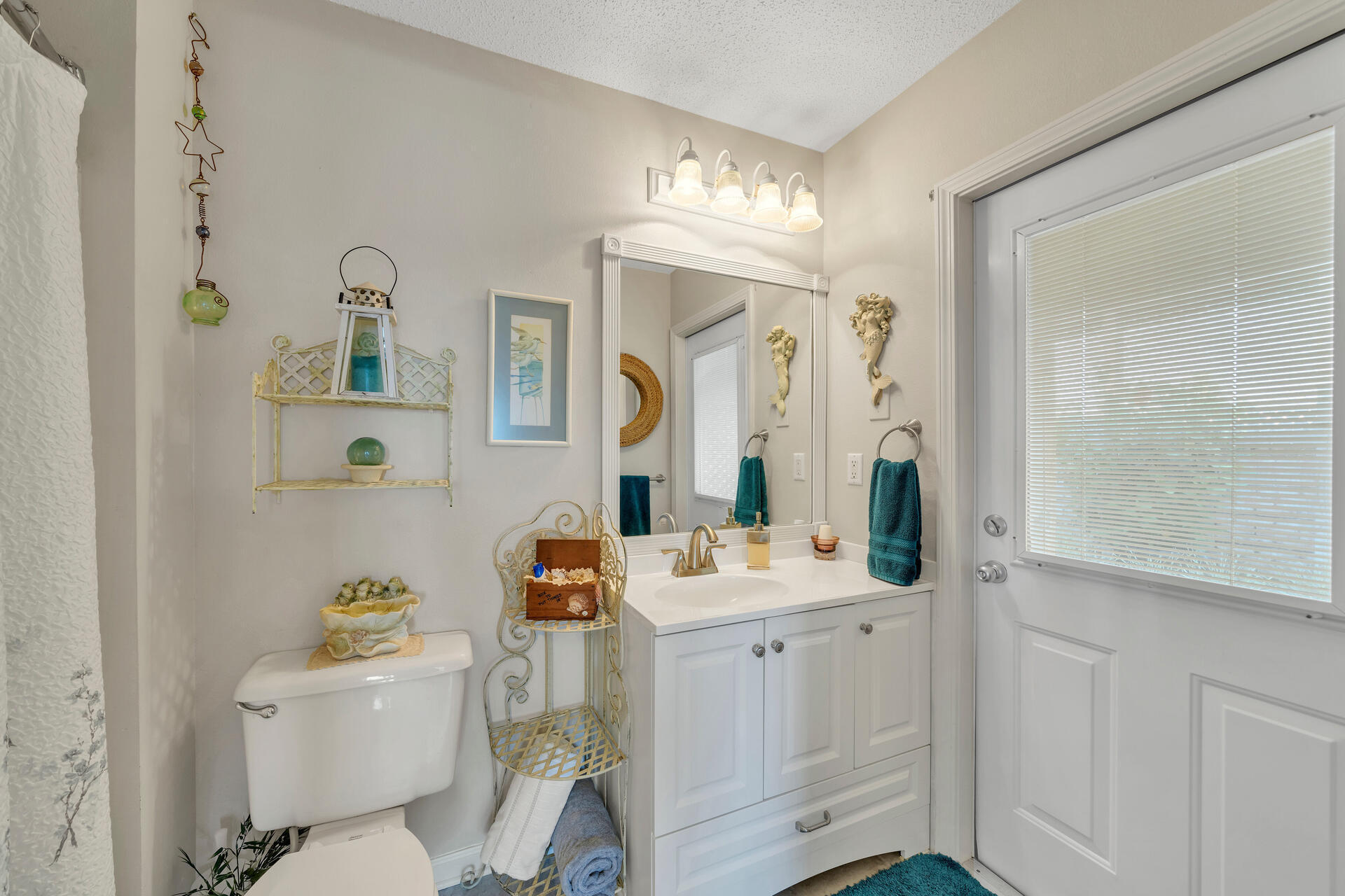 MAGNOLIA - Residential