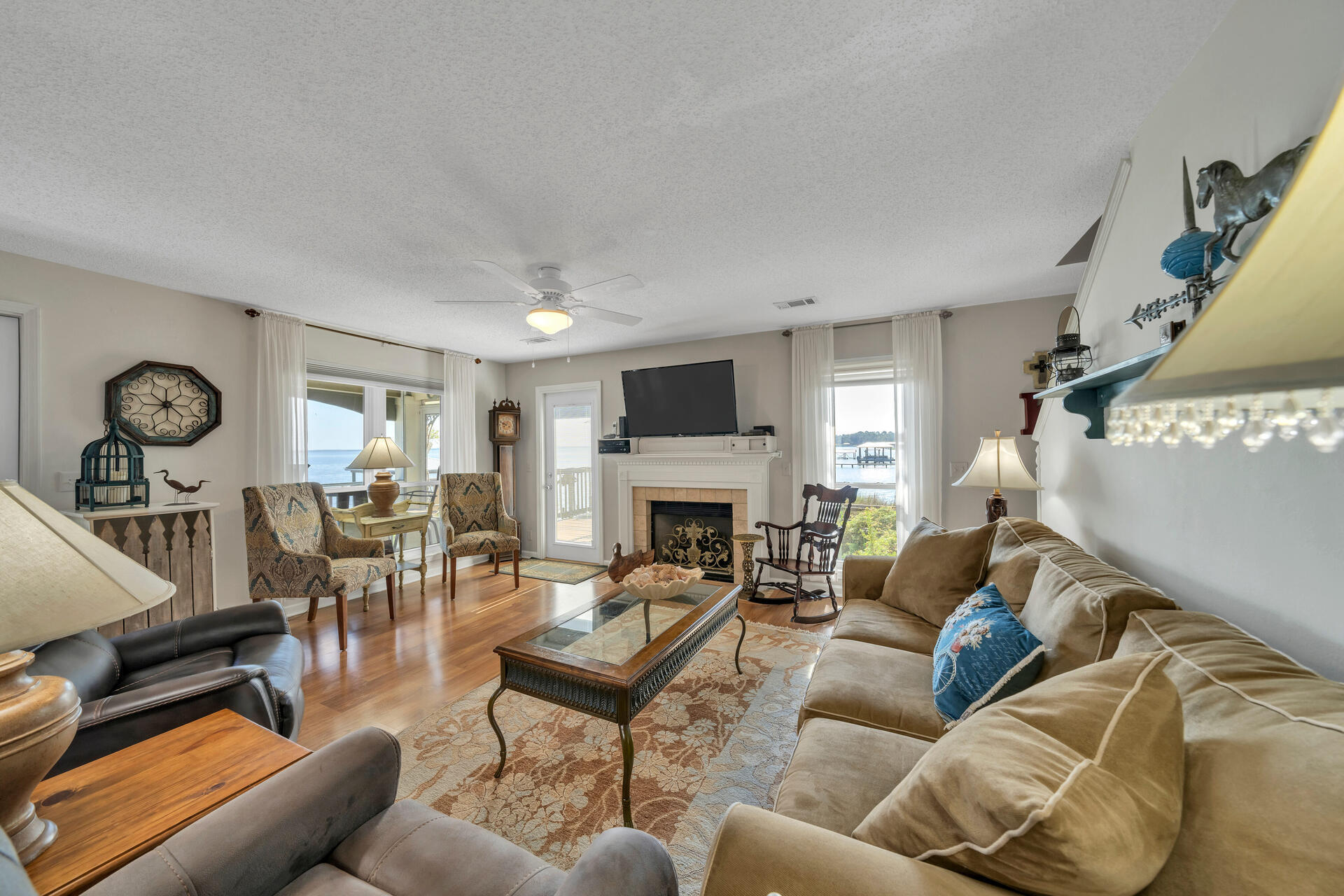 MAGNOLIA - Residential