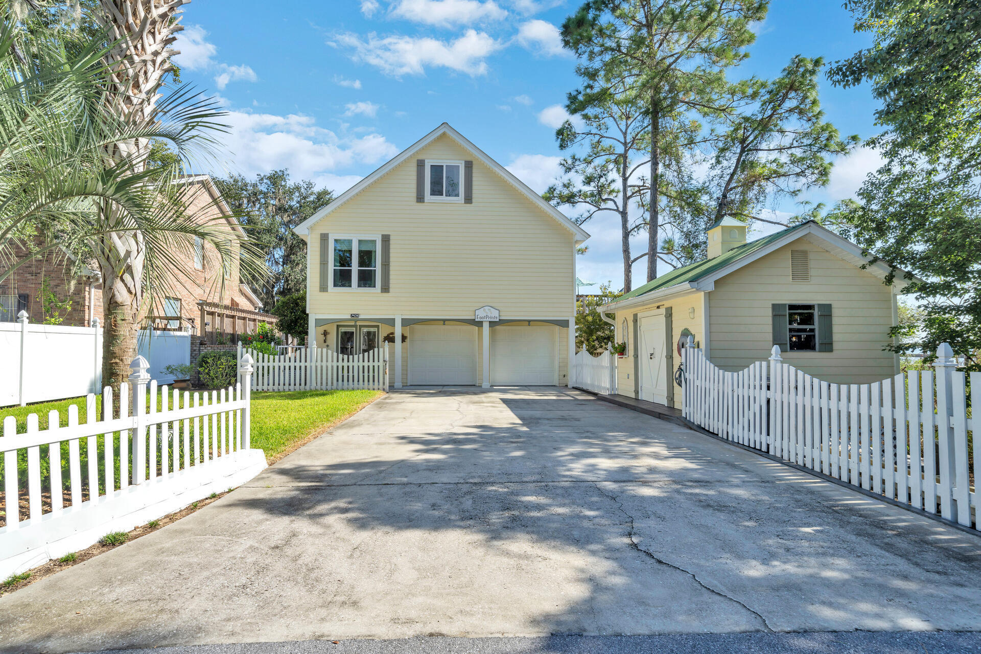 MAGNOLIA - Residential