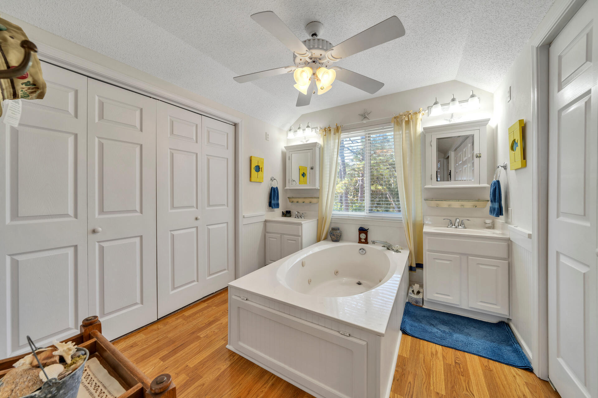 MAGNOLIA - Residential