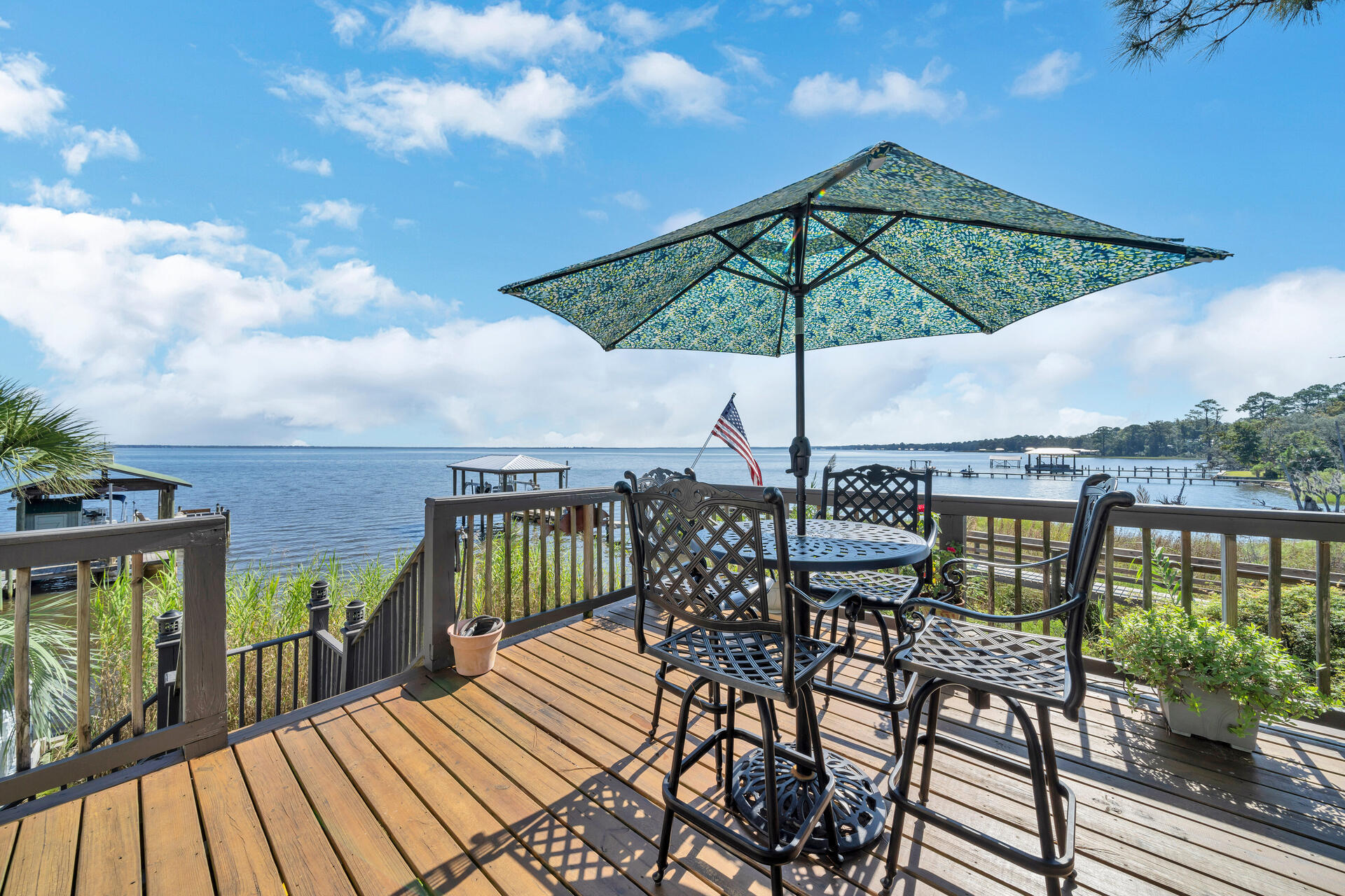 MAGNOLIA - Residential