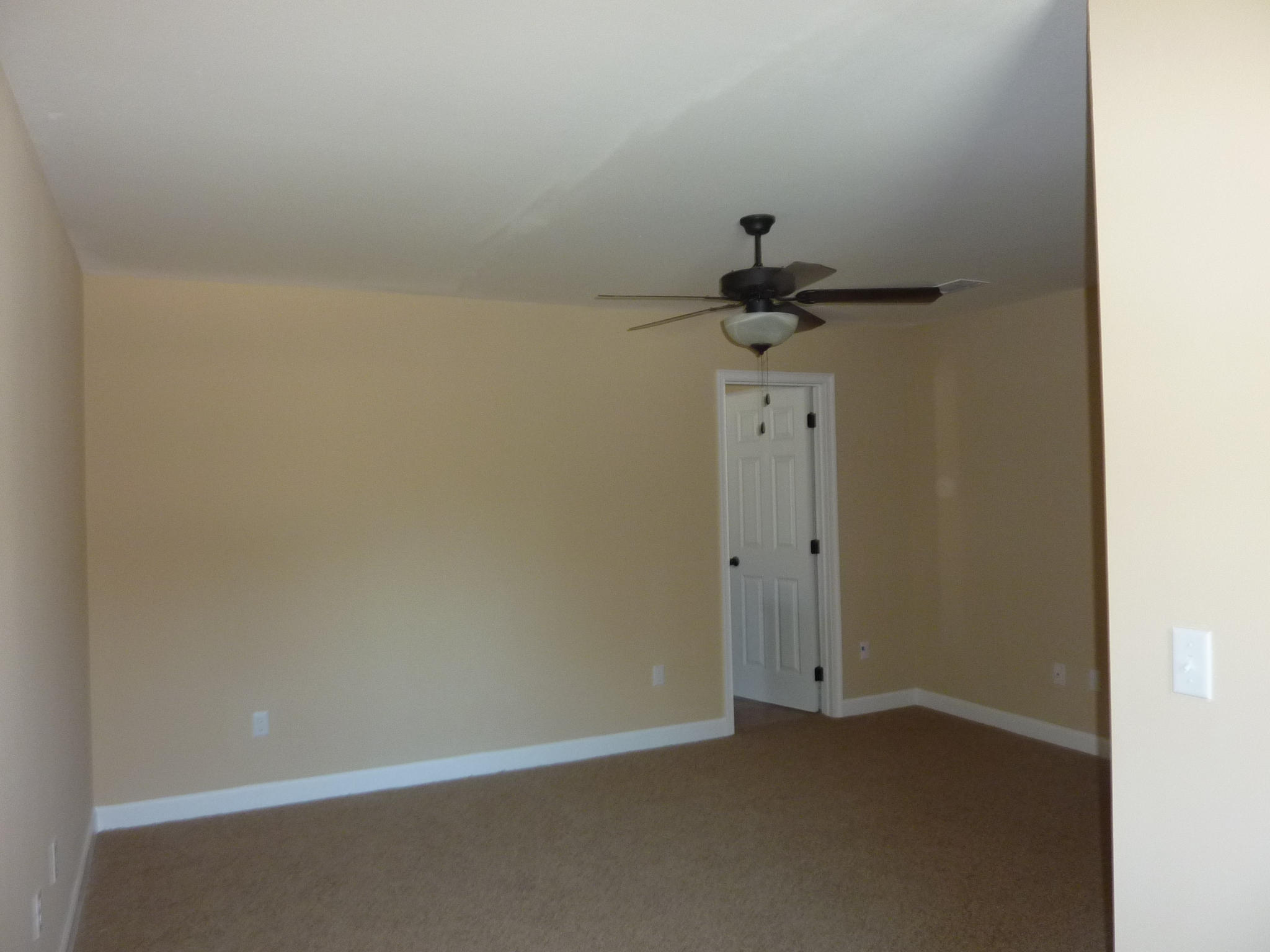 SUMMERWOOD - Residential