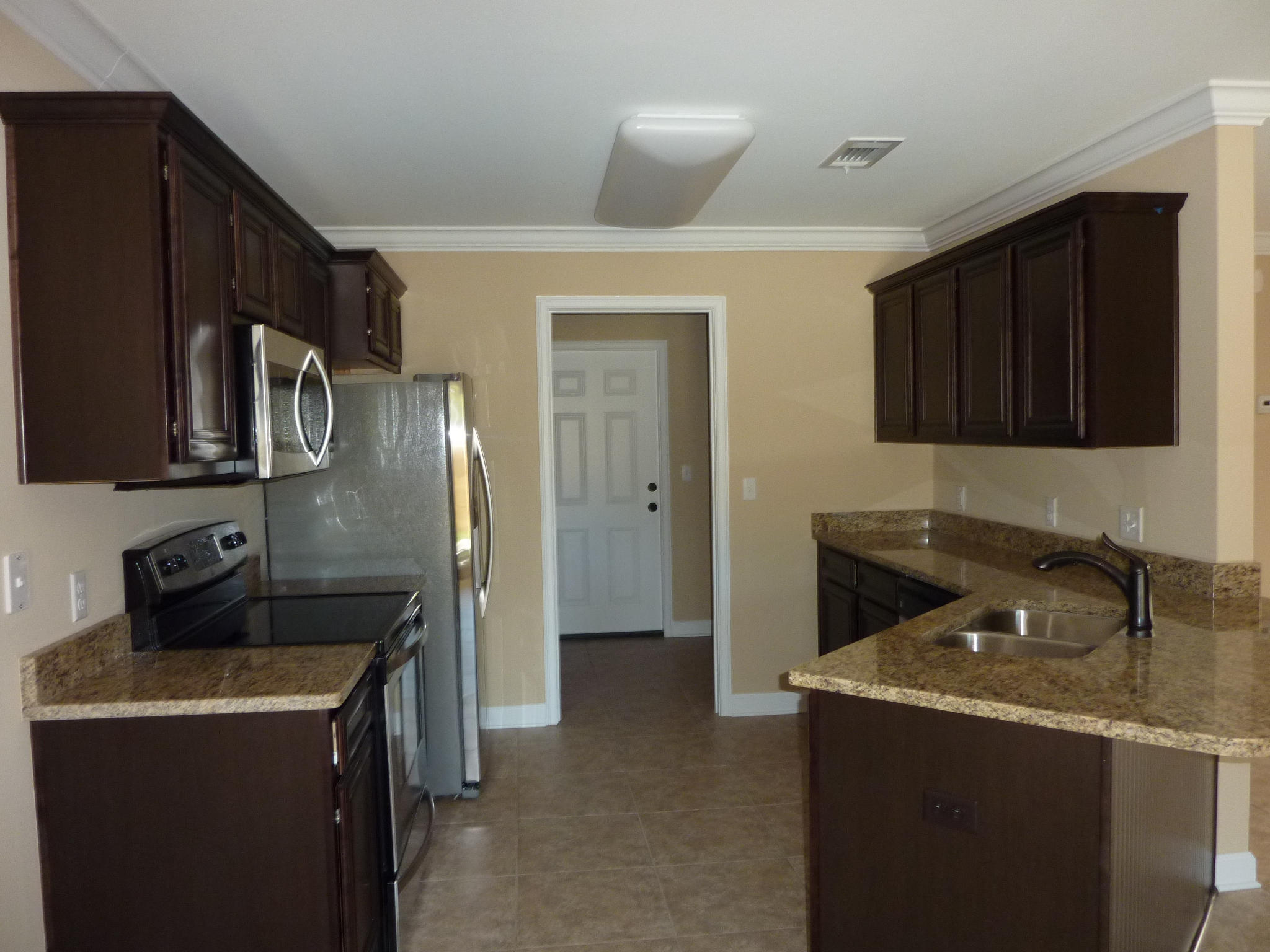 SUMMERWOOD - Residential