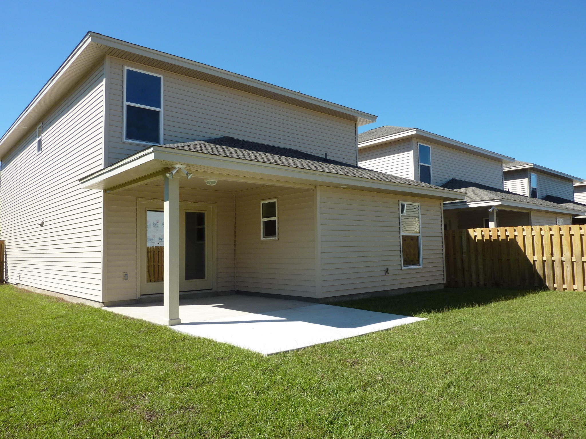 SUMMERWOOD - Residential