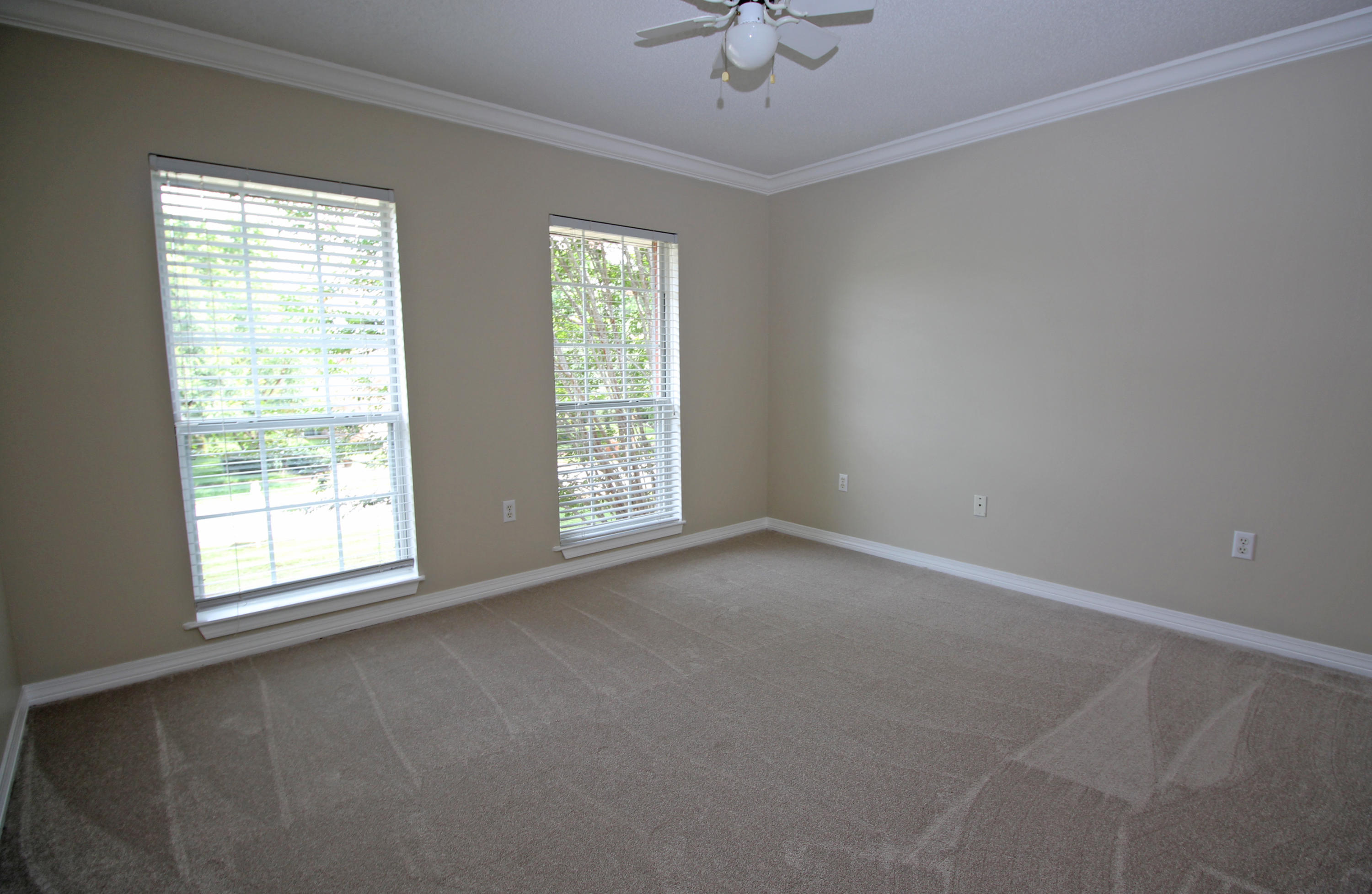 WINDSOR FOREST - Residential