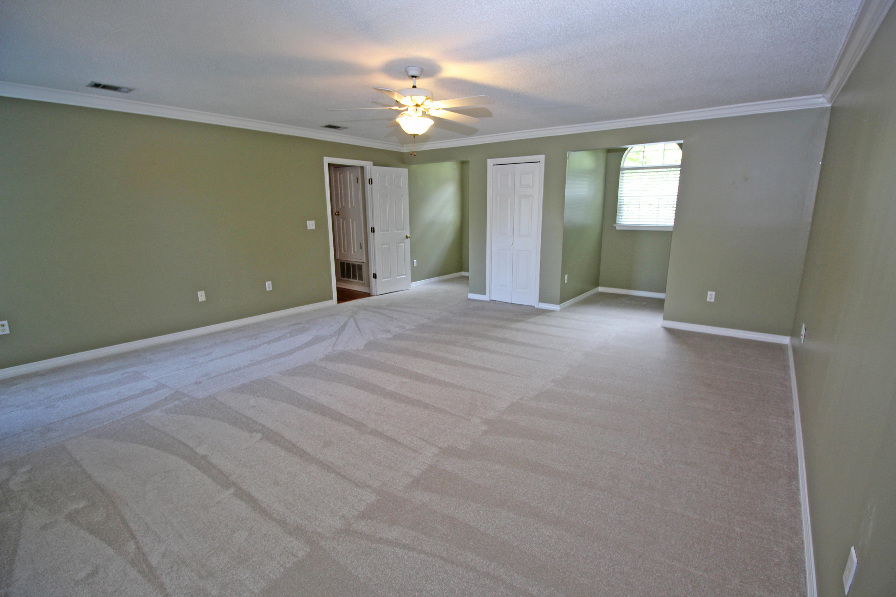 WINDSOR FOREST - Residential