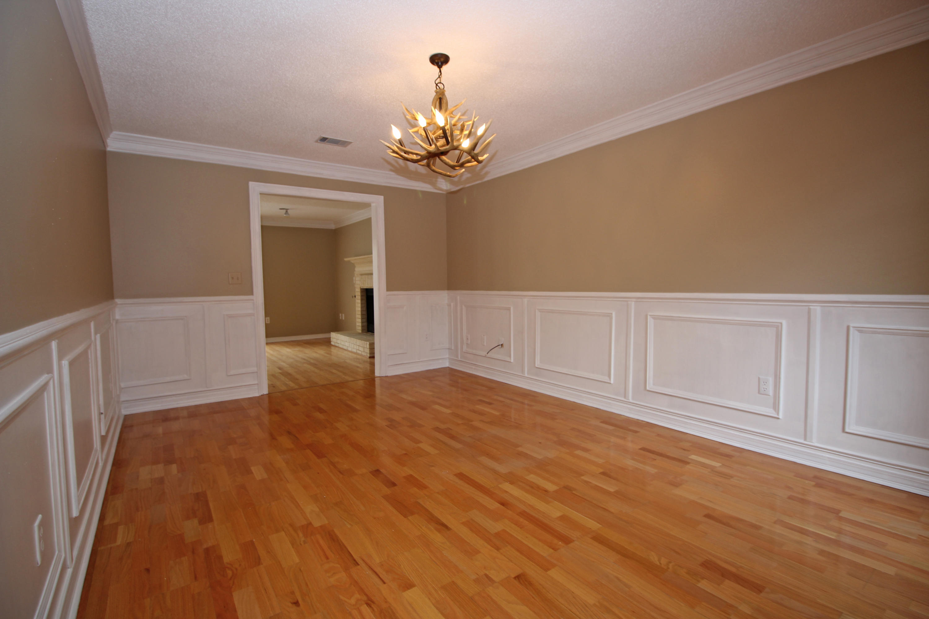 WINDSOR FOREST - Residential