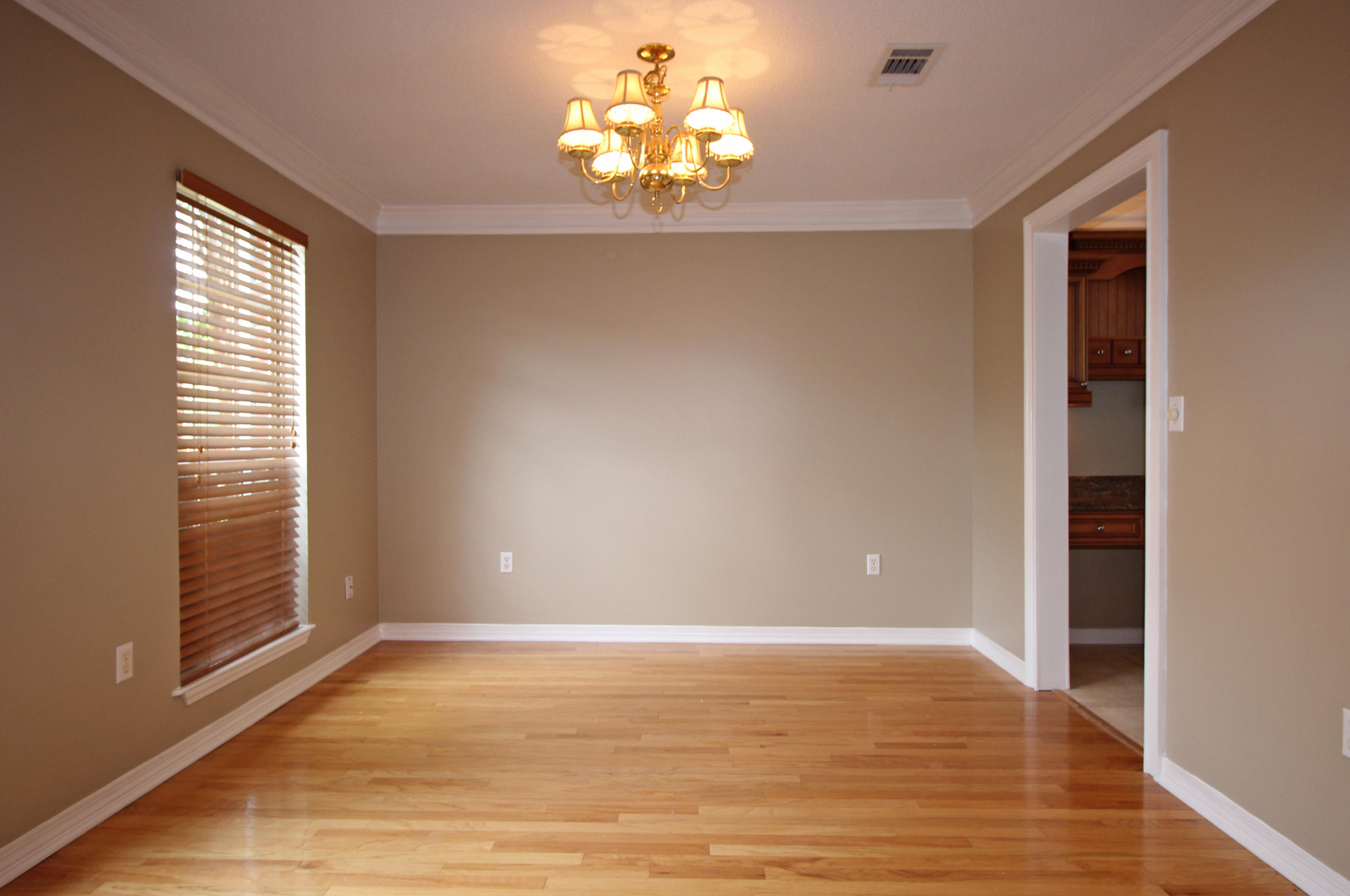 WINDSOR FOREST - Residential