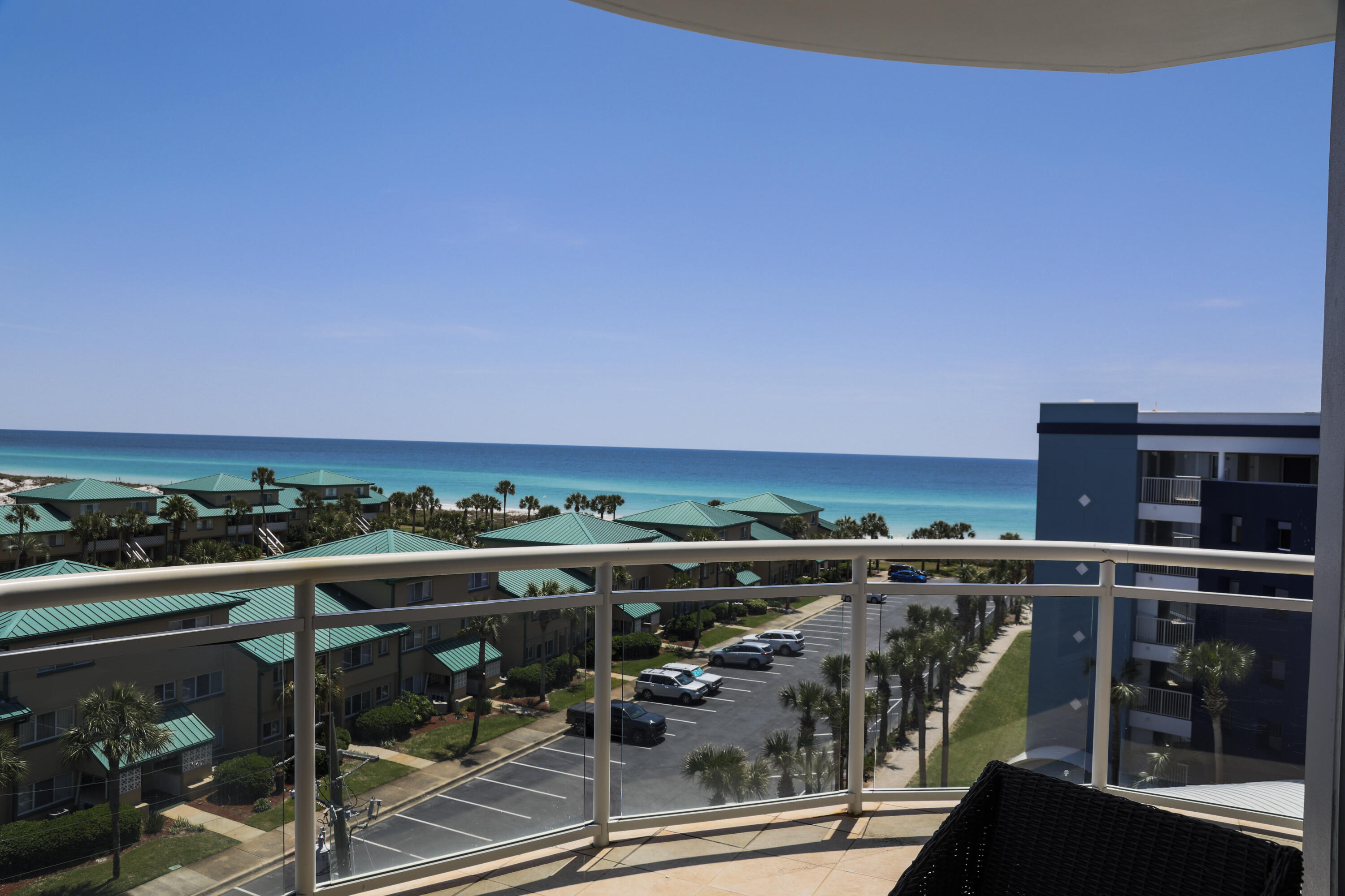 DESTIN WEST GULFSIDE VILLAS - Residential