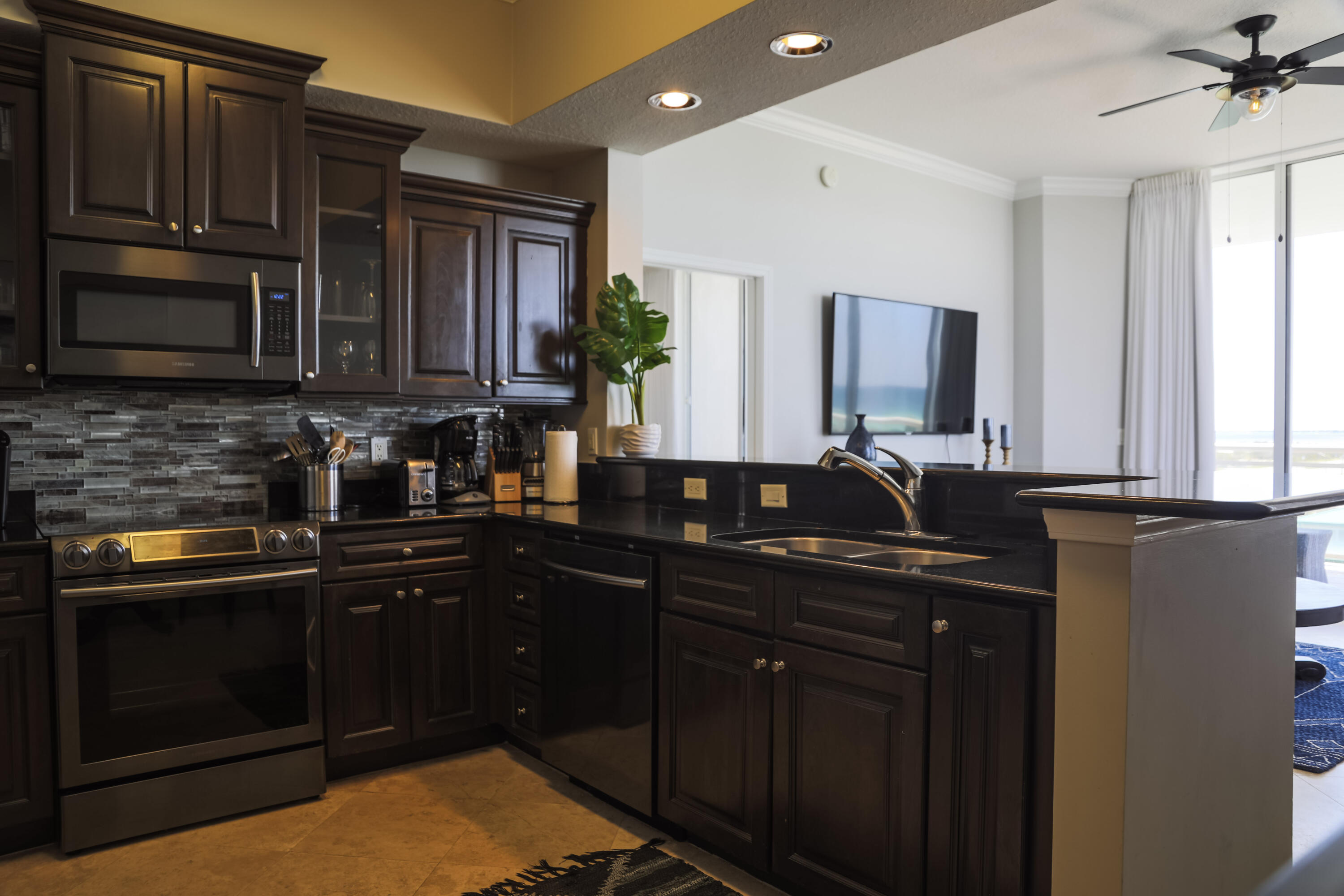 DESTIN WEST GULFSIDE VILLAS - Residential