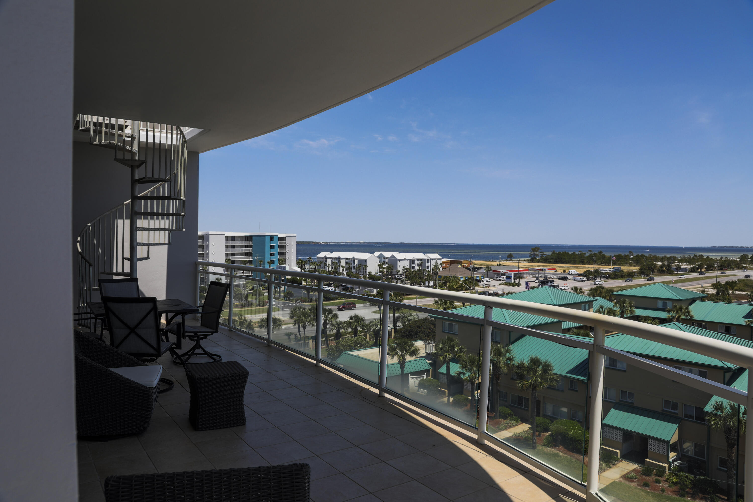 DESTIN WEST GULFSIDE VILLAS - Residential