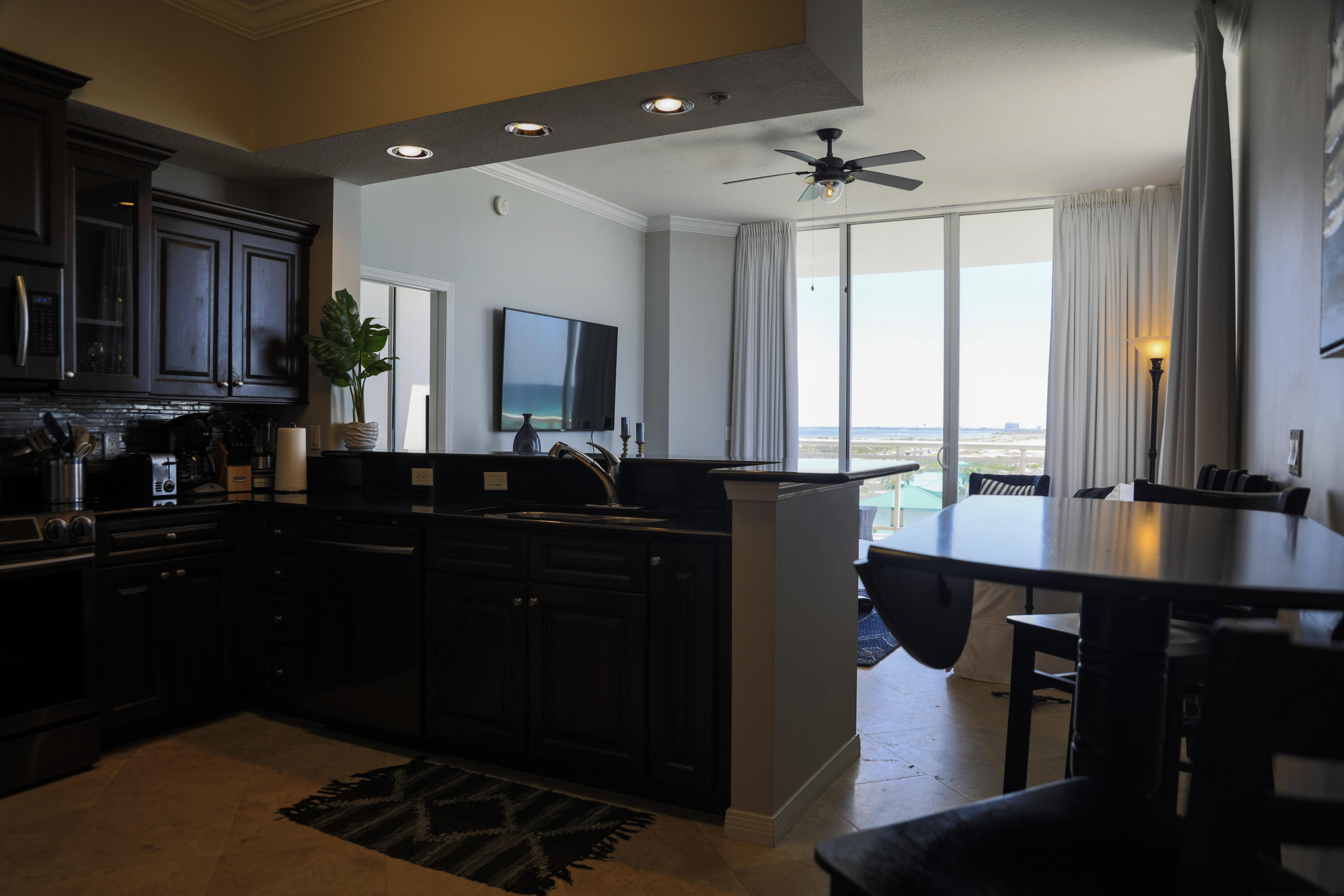 DESTIN WEST GULFSIDE VILLAS - Residential