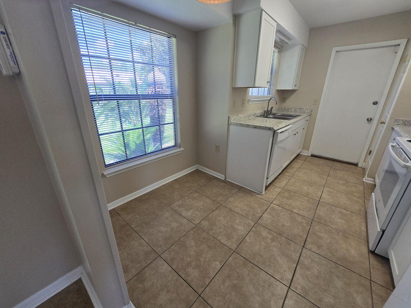 PINE MEADOWS 3RD ADDN - Residential