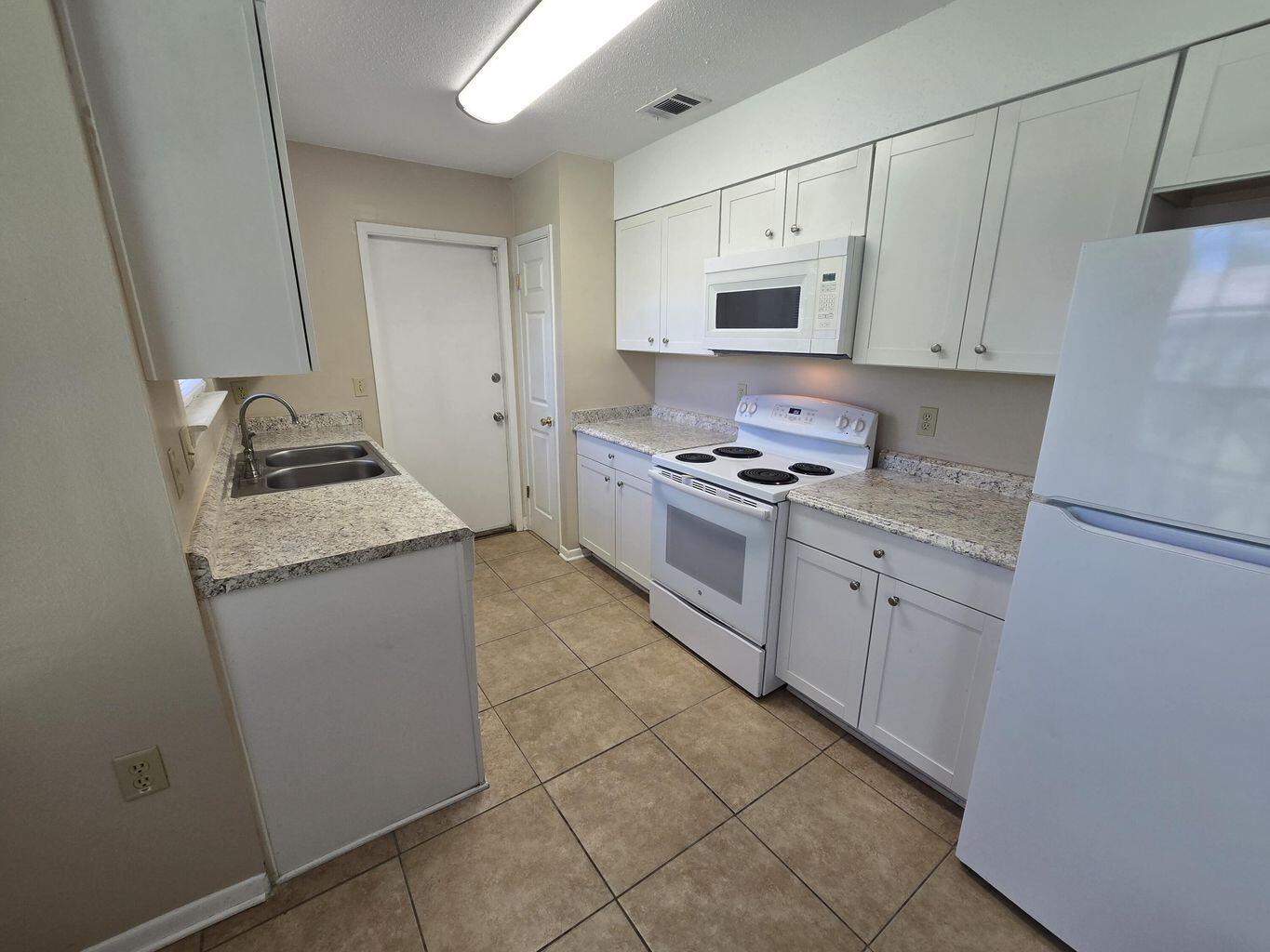 PINE MEADOWS 3RD ADDN - Residential