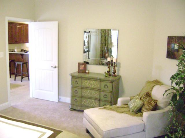 LAGRANGE LANDING - Residential