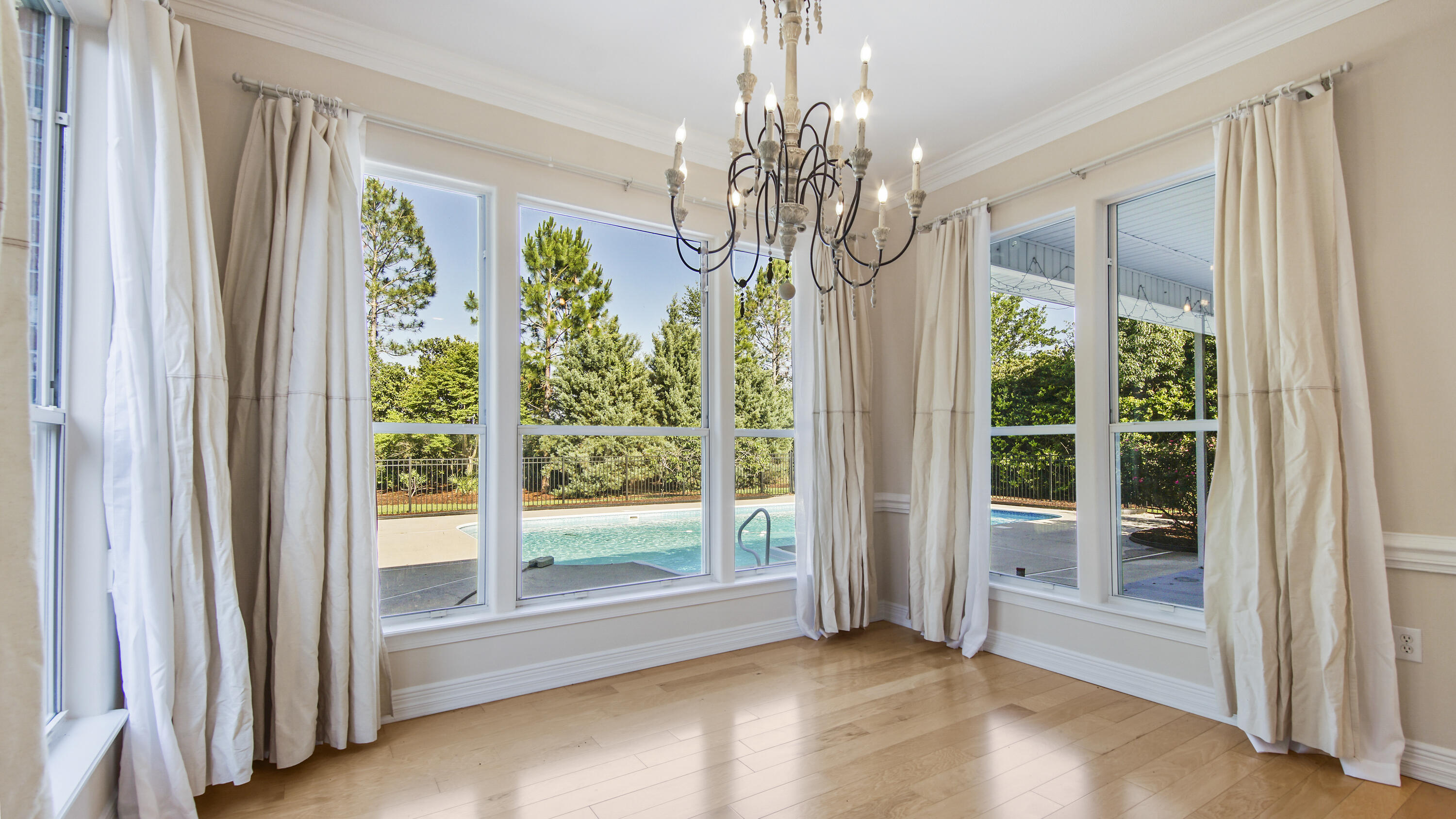 WINDSWEPT ESTATES - Residential